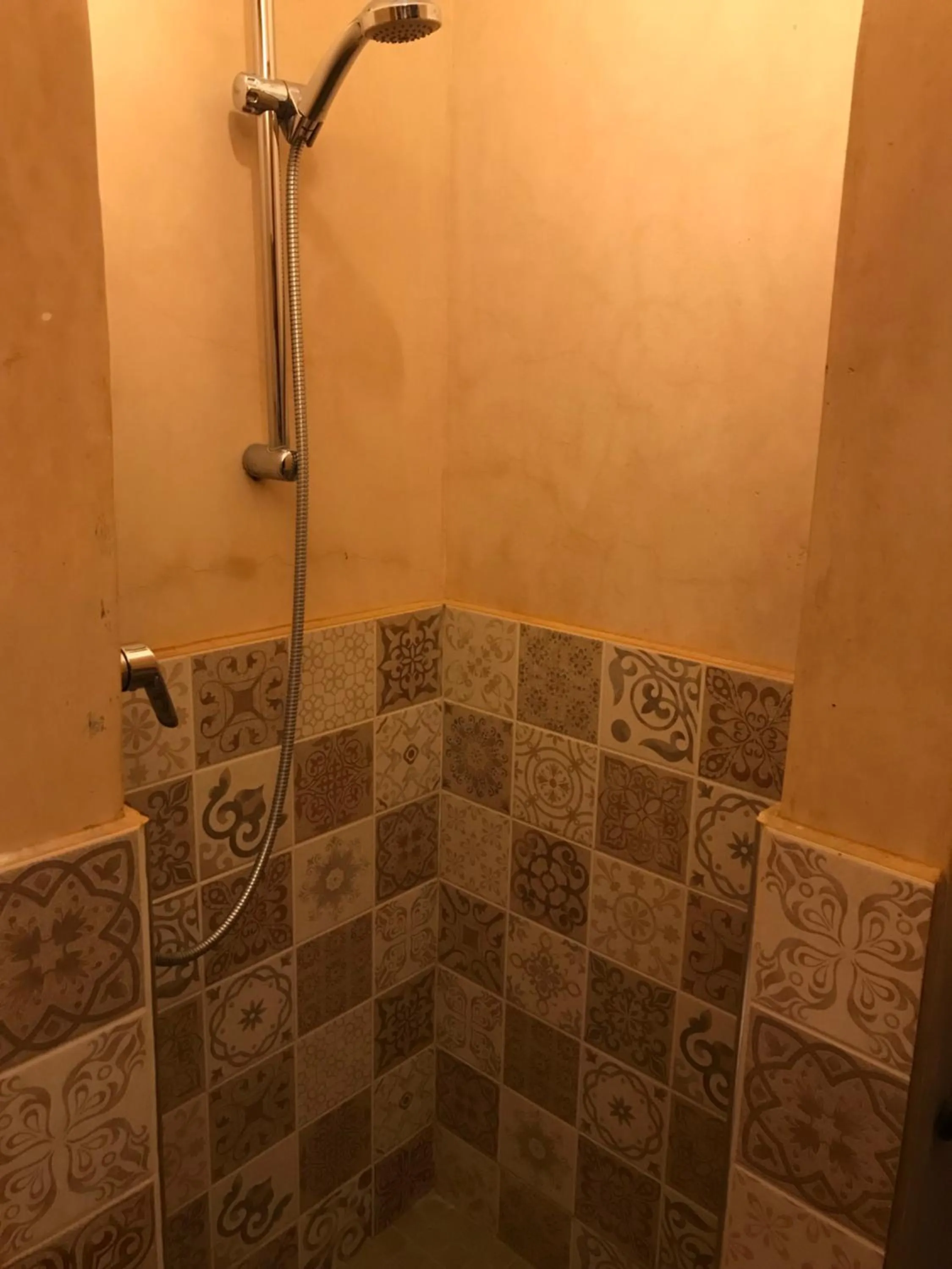 Shower in Riad Irene