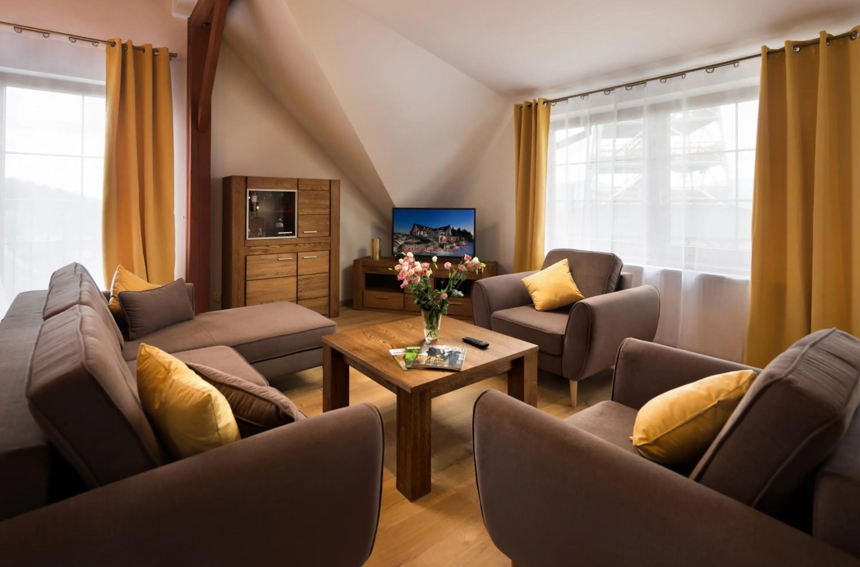 TV and multimedia in Hotel Beskidzki Raj Medical SPA