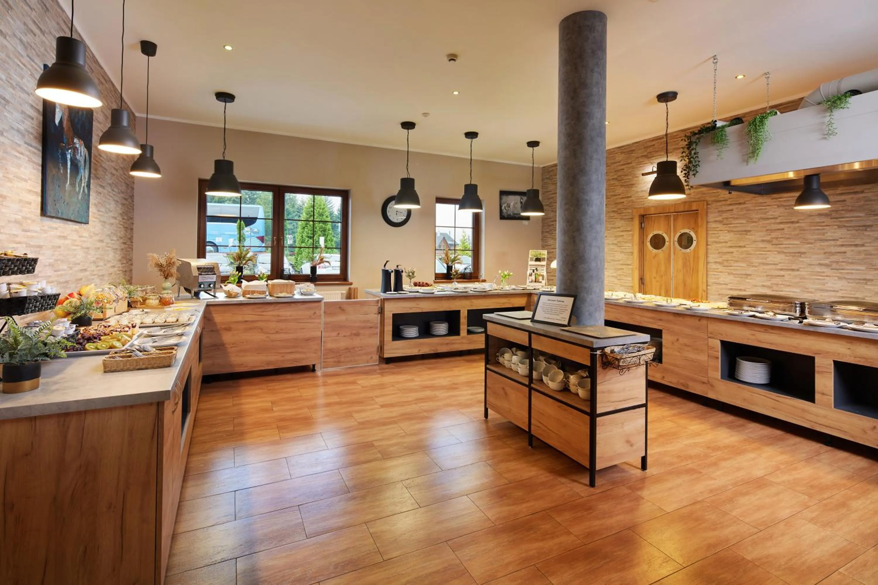 Restaurant/places to eat in Hotel Beskidzki Raj Medical SPA