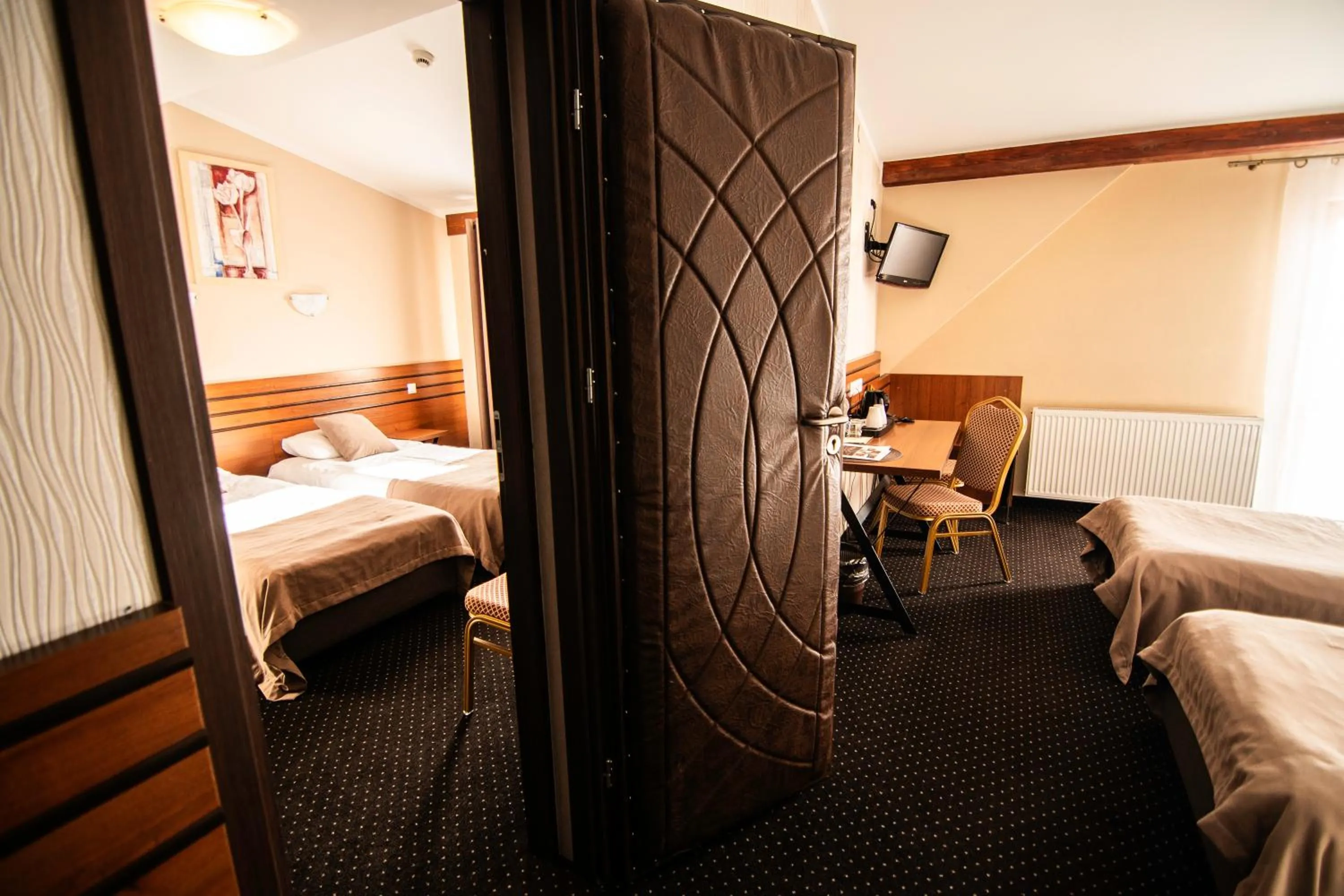 Property building, Bed in Hotel Beskidzki Raj Medical SPA