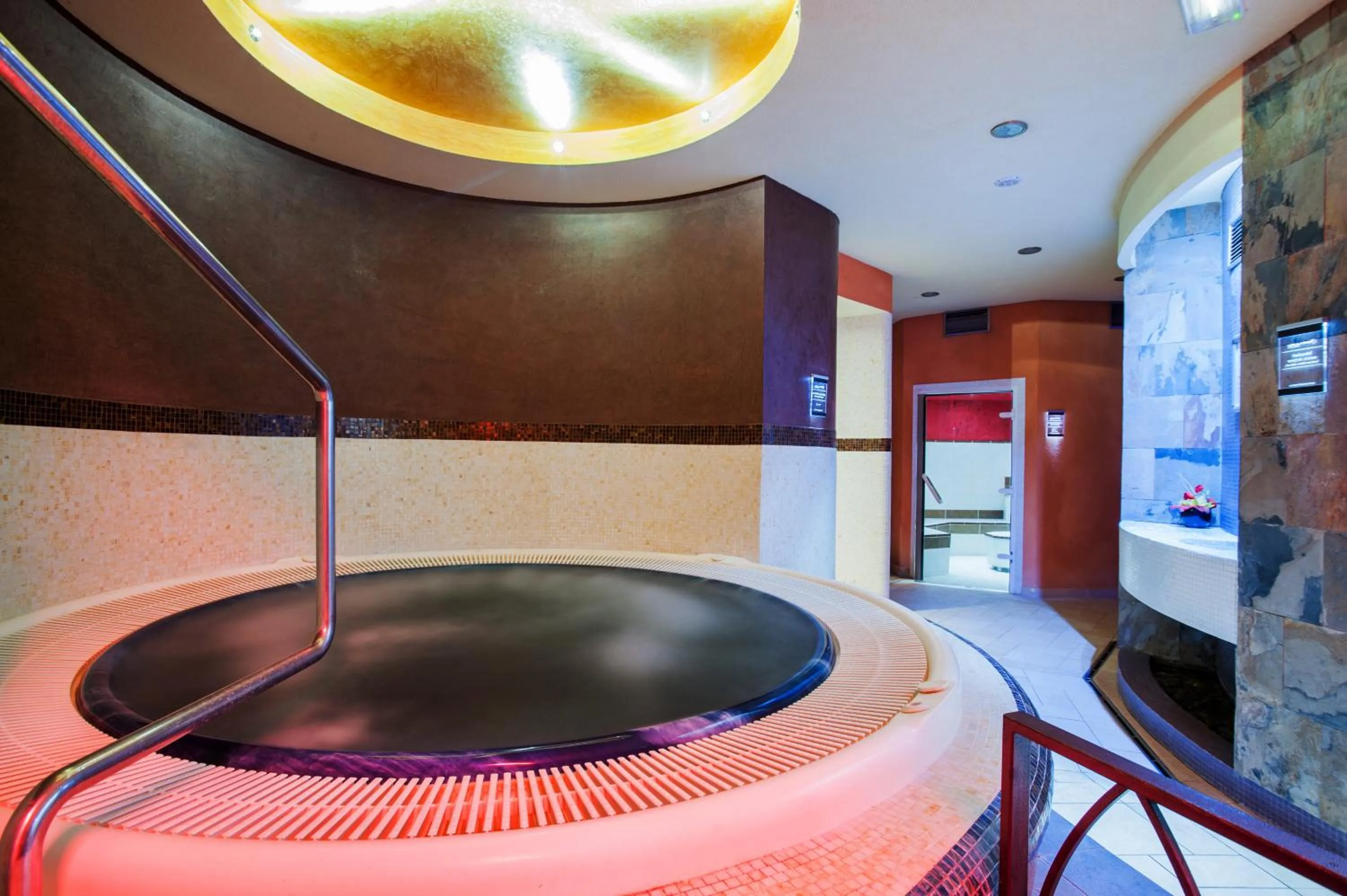 Hot Tub in Hotel Magnus Trenčín