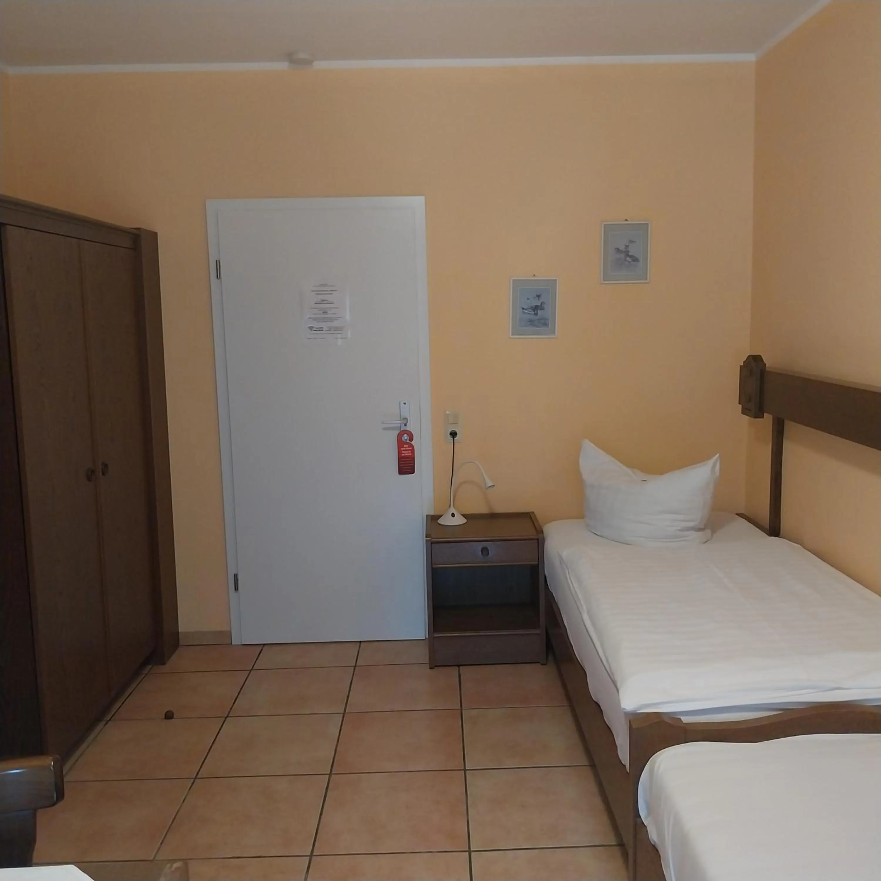 Bed in Landhaus im kühlen Grunde Garni