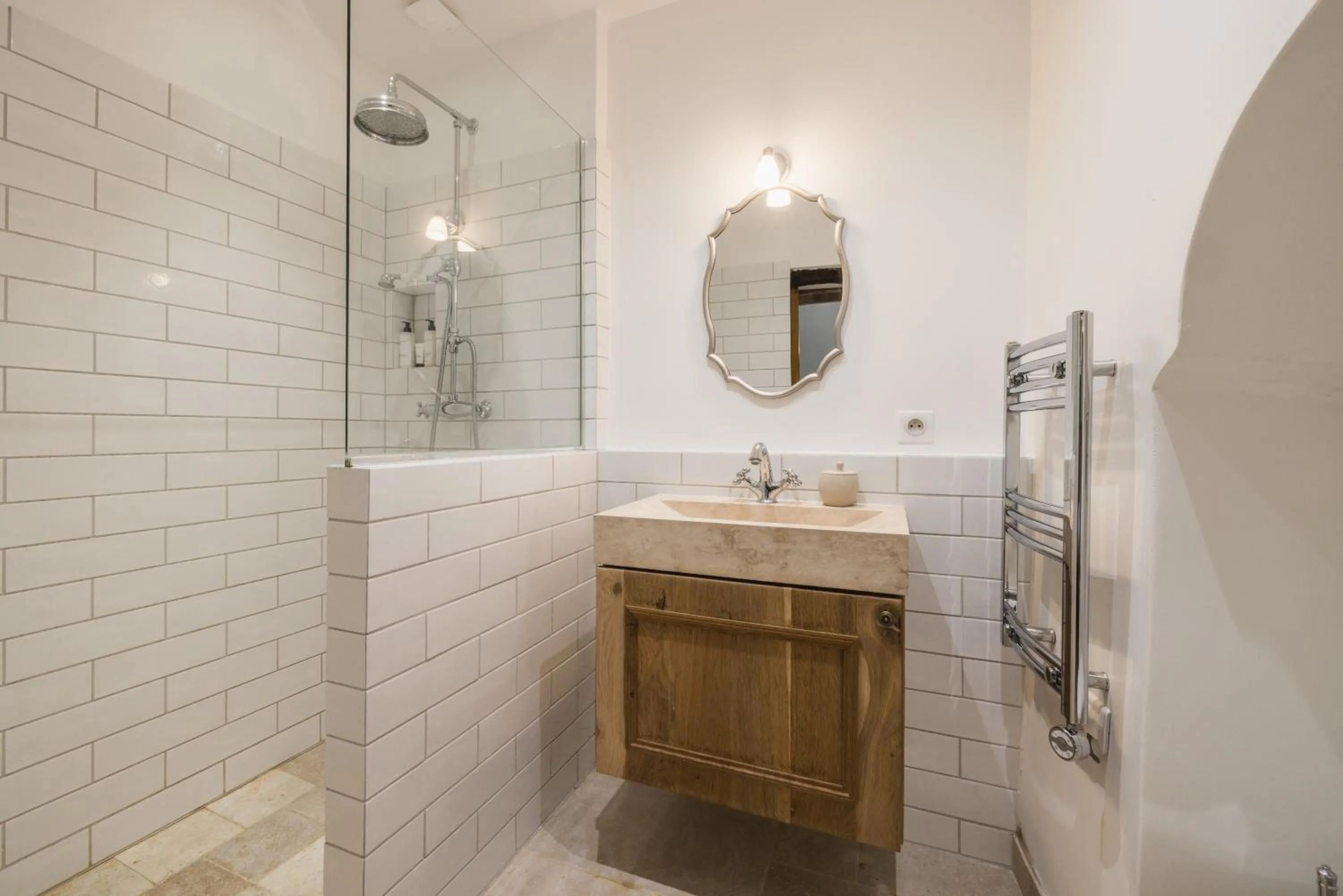 Property building in Château Le Cagnard