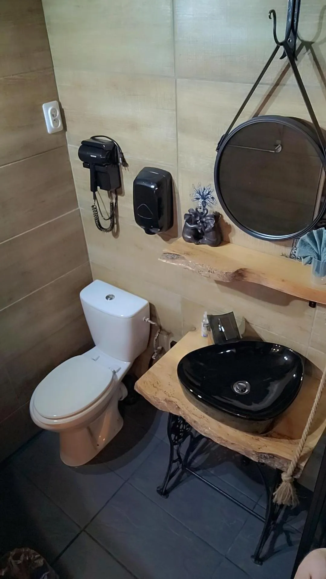 Bathroom in Gîtes & Chambres d'hôtes Villa La Lorraine