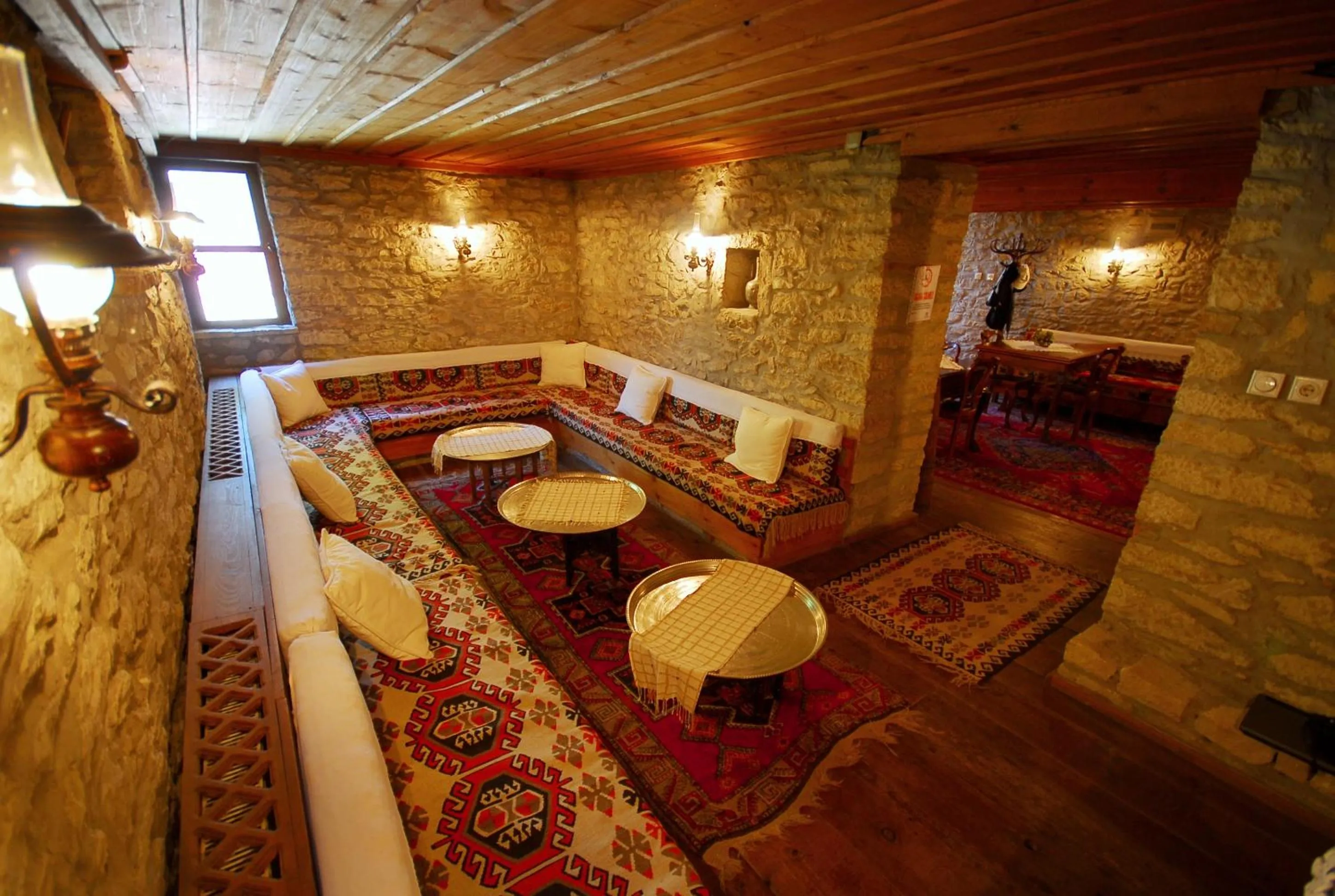 Communal lounge/ TV room in Mehves Hanim Konagi