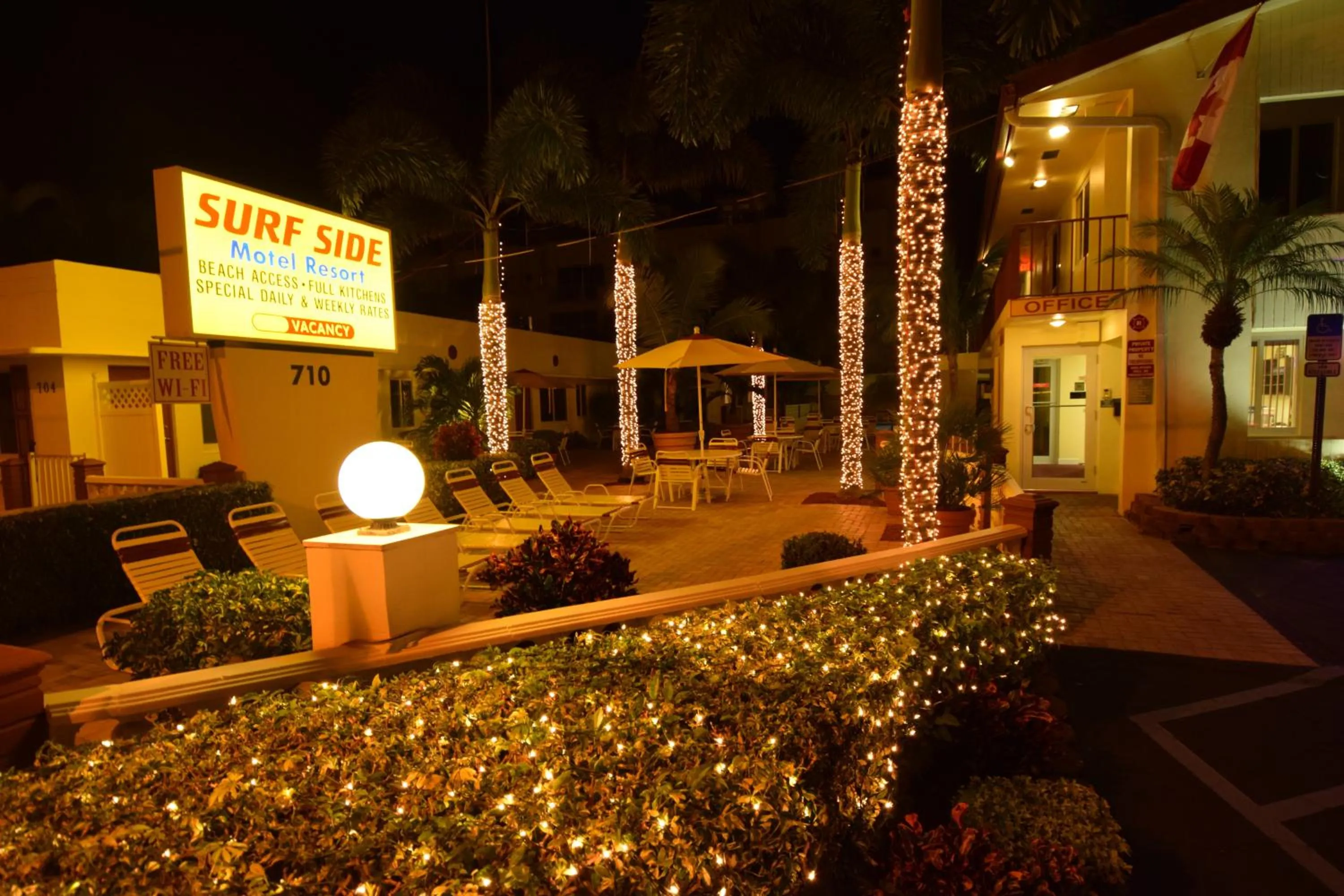 Facade/entrance in Surf Side Resort