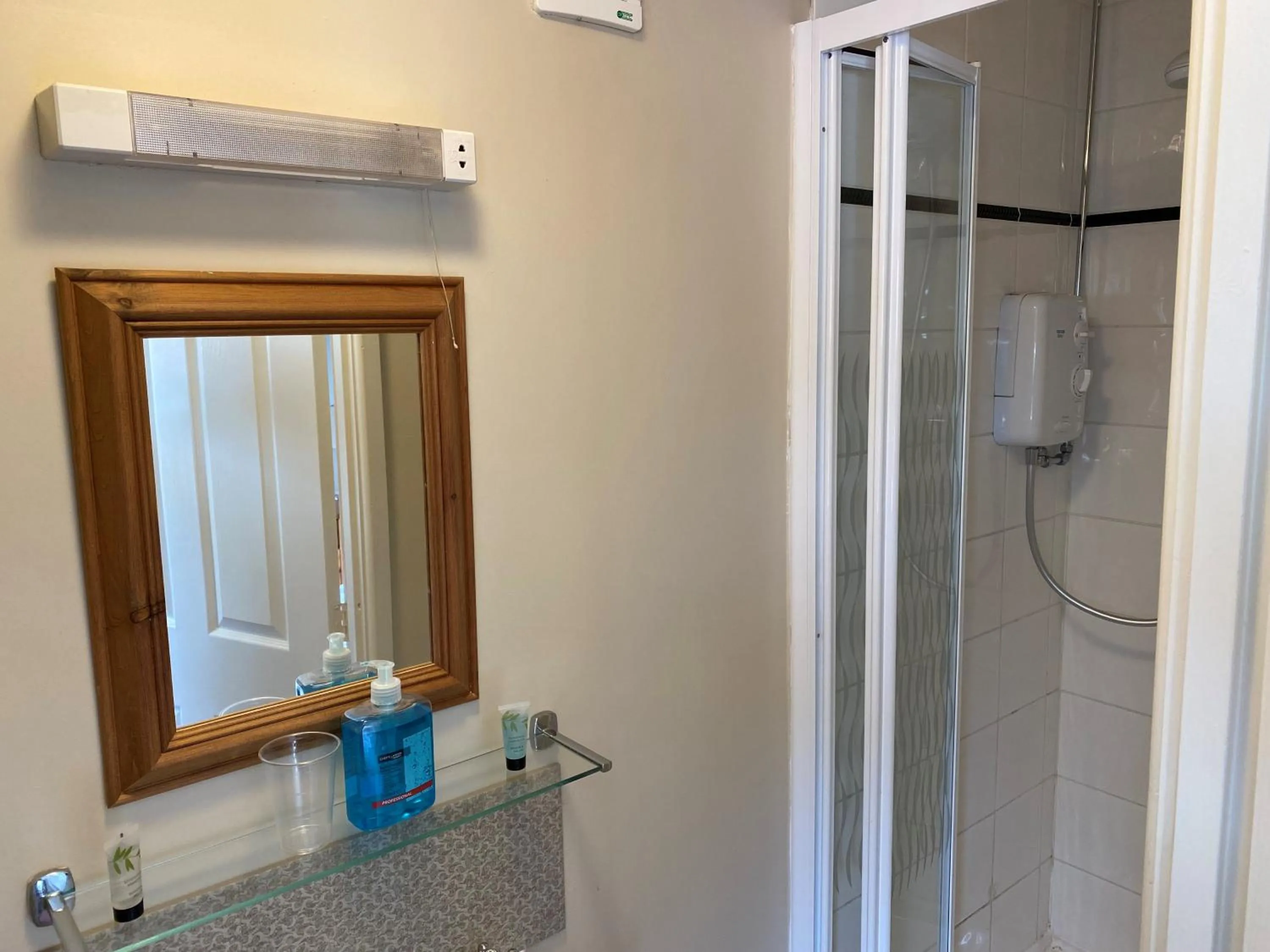 The Bullshead, Arthingworth House B&B