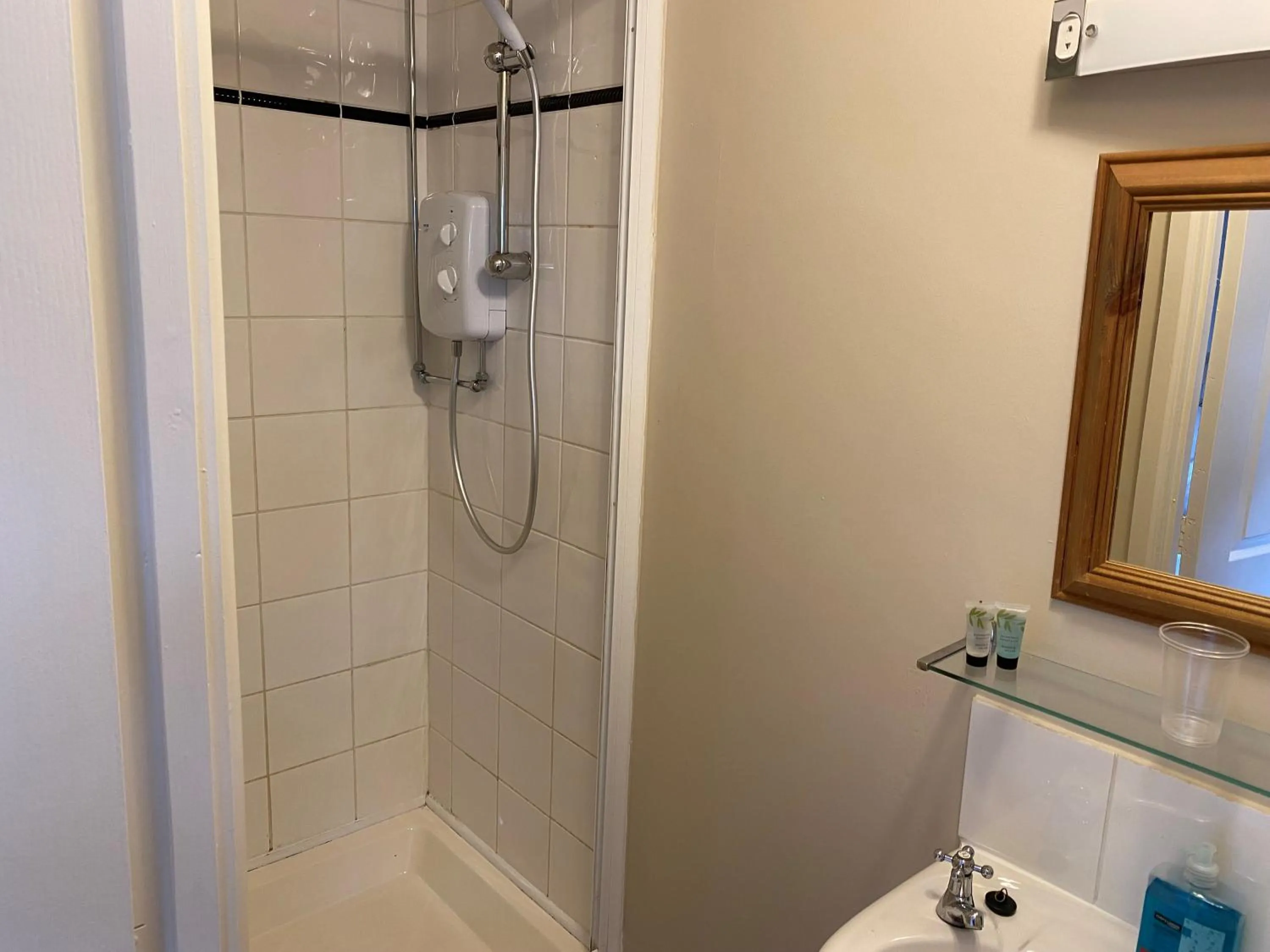 The Bullshead, Arthingworth House B&B