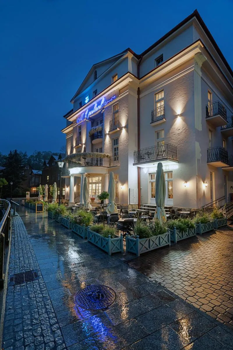 Property building in Małopolanka & Spa