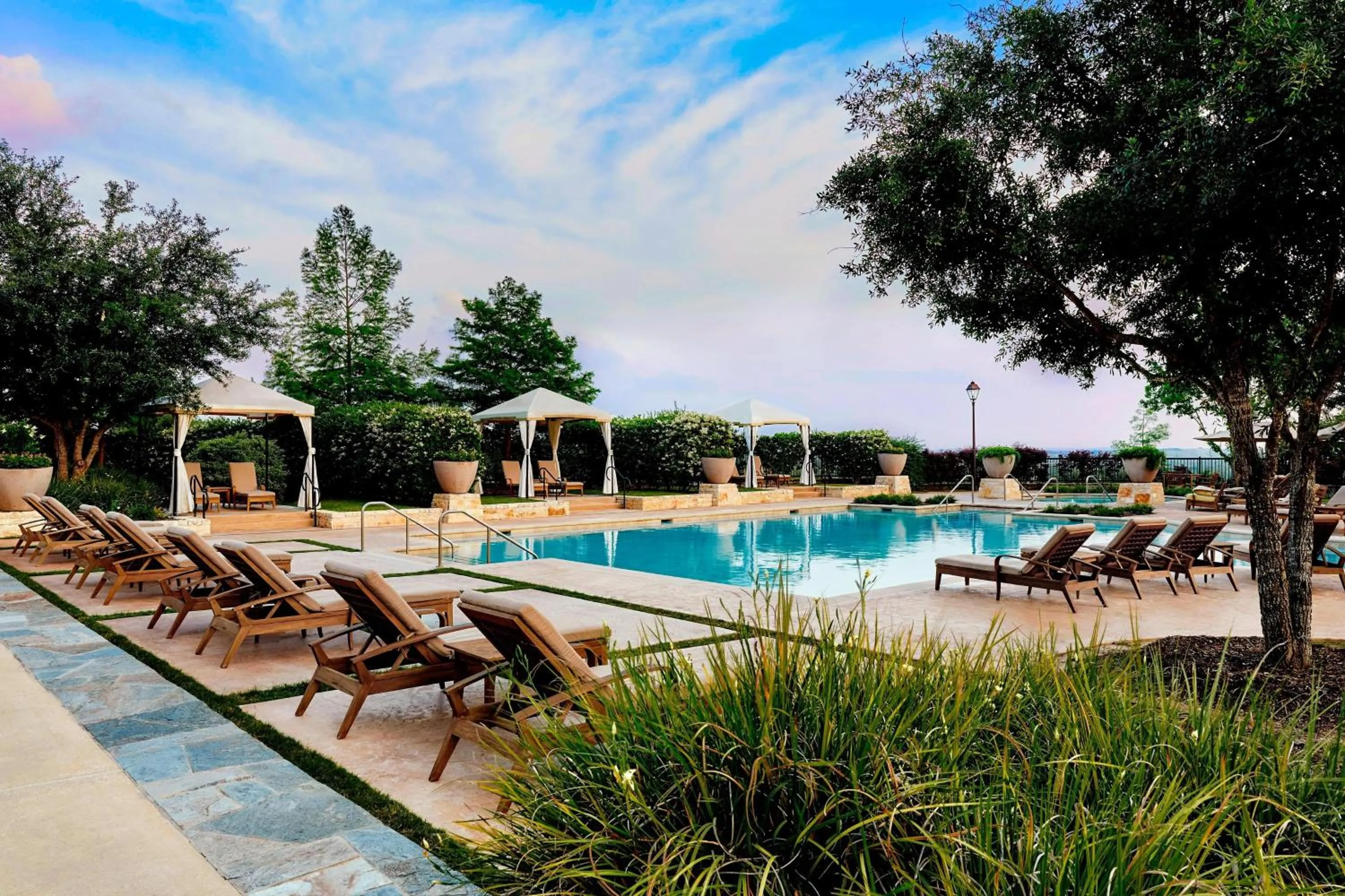 Swimming pool in JW Marriott San Antonio Hill Country Resort & Spa