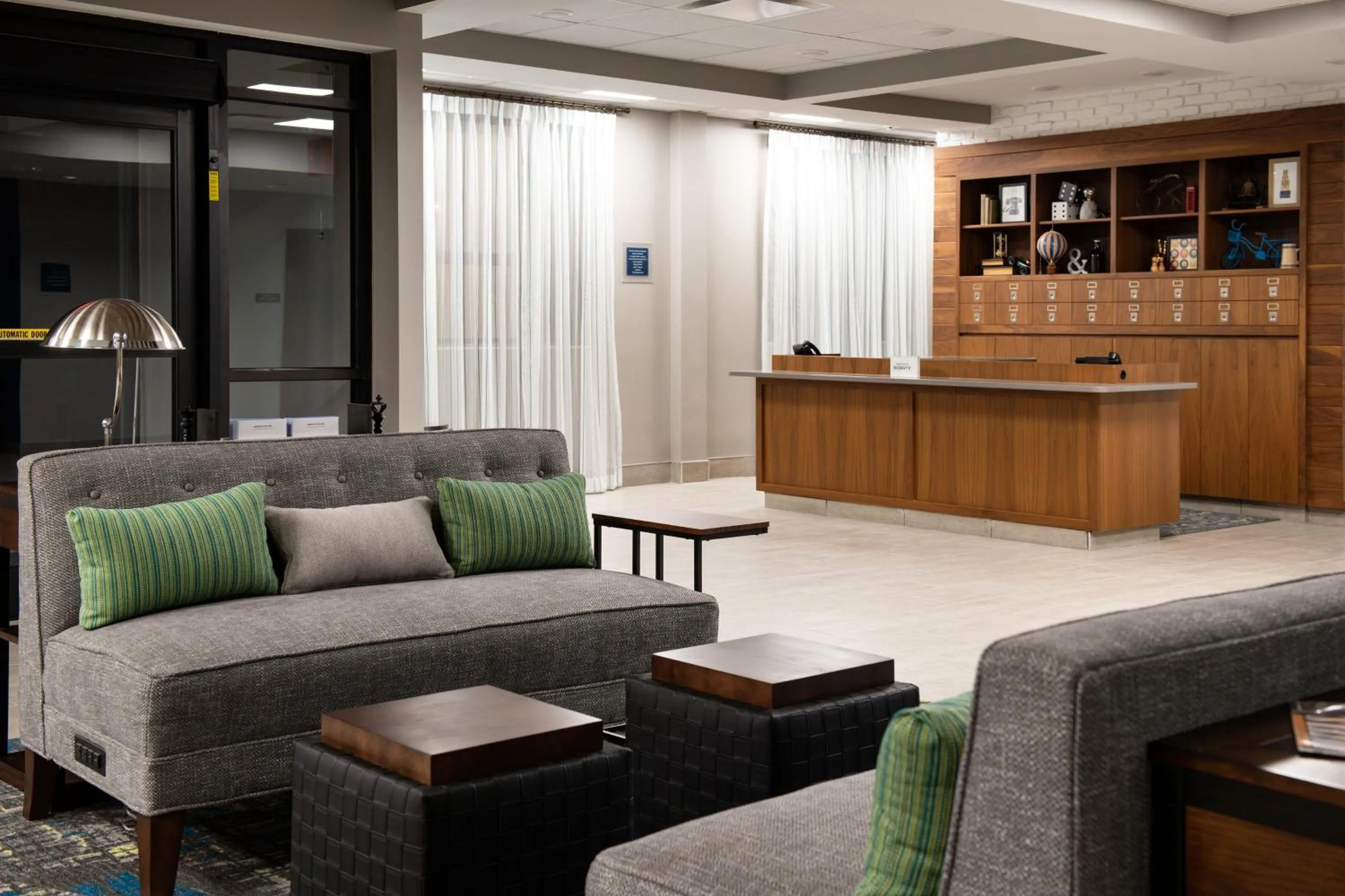 Lobby or reception in Four Points by Sheraton Omaha Midtown