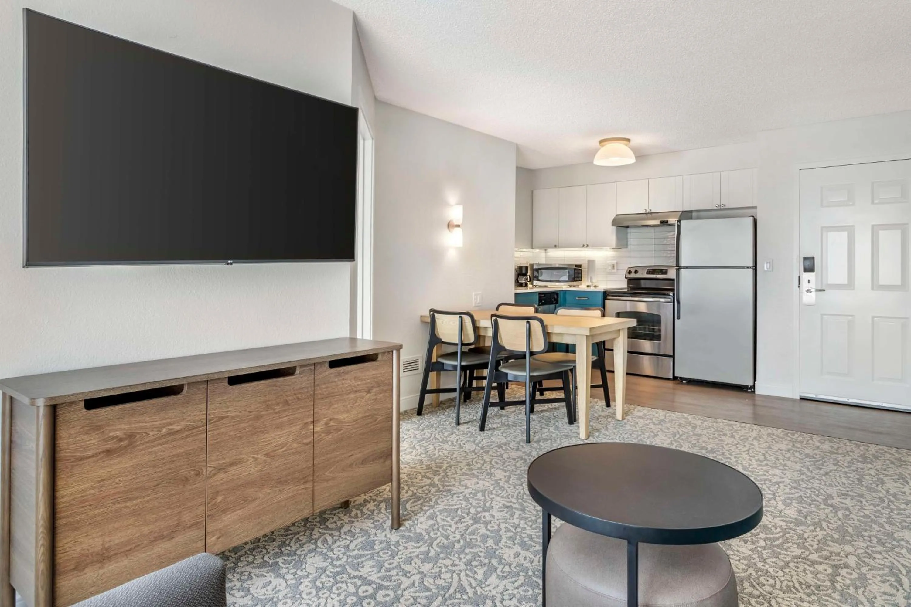 Bedroom in Sonesta ES Suites San Antonio Downtown Alamo Plaza - Newly Renovated