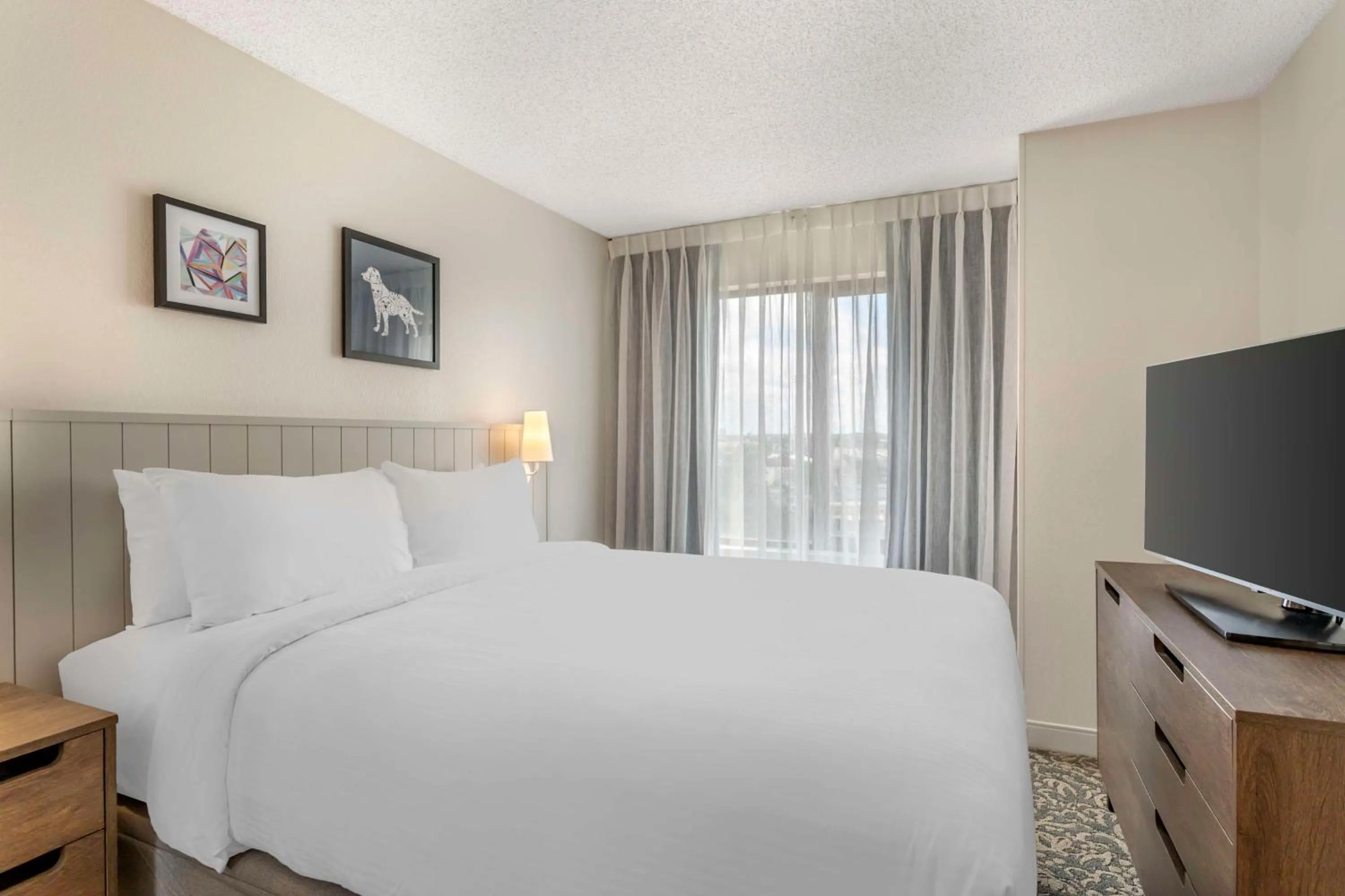 Bedroom, Bed in Sonesta ES Suites San Antonio Downtown Alamo Plaza - Newly Renovated