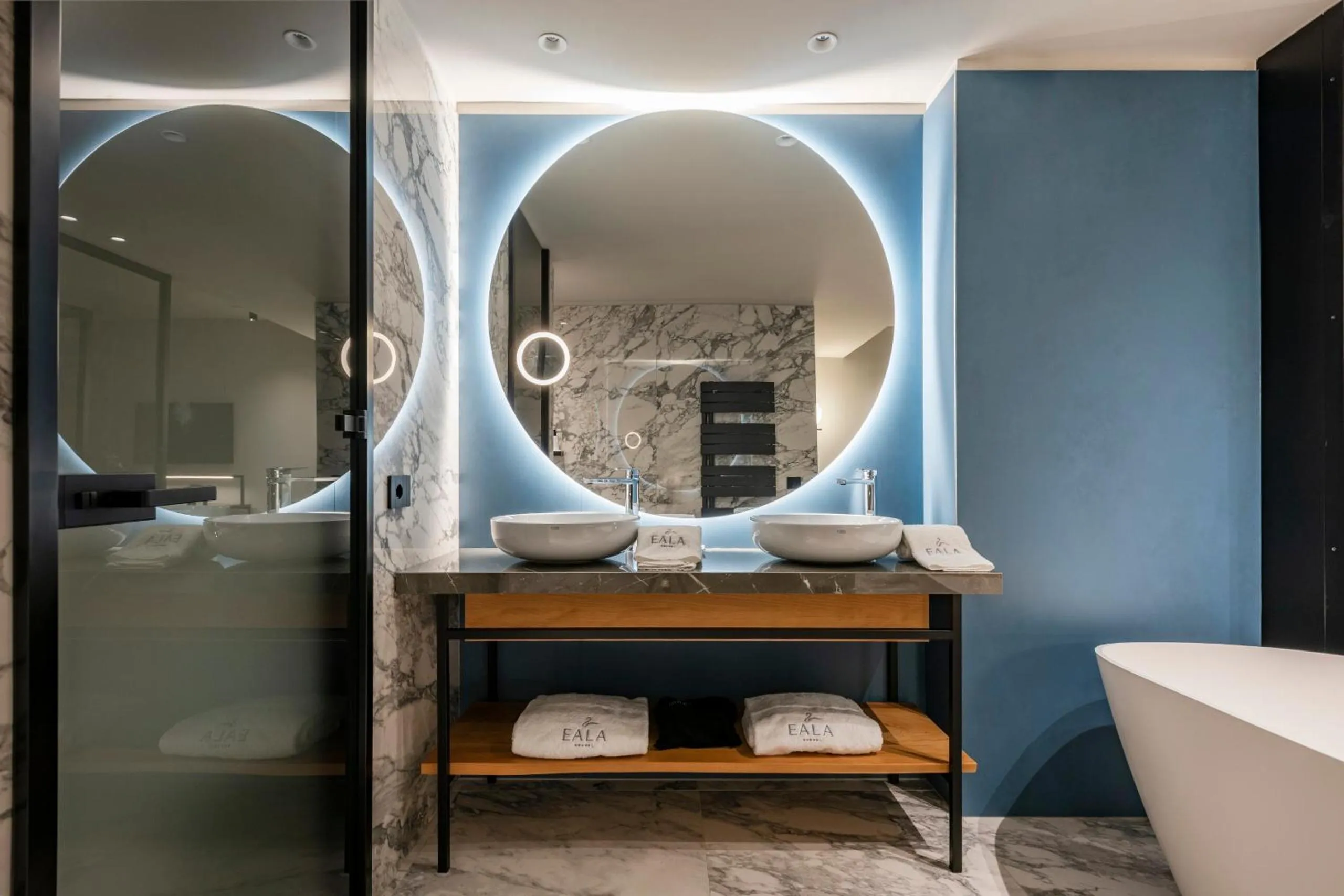 Bathroom in EALA My Lakeside Dream - Adults Only