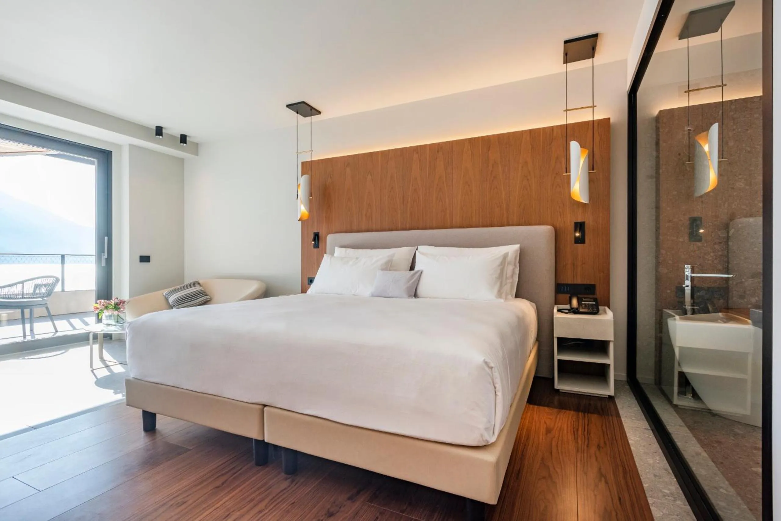 Bedroom, Bed in EALA My Lakeside Dream - Adults Only