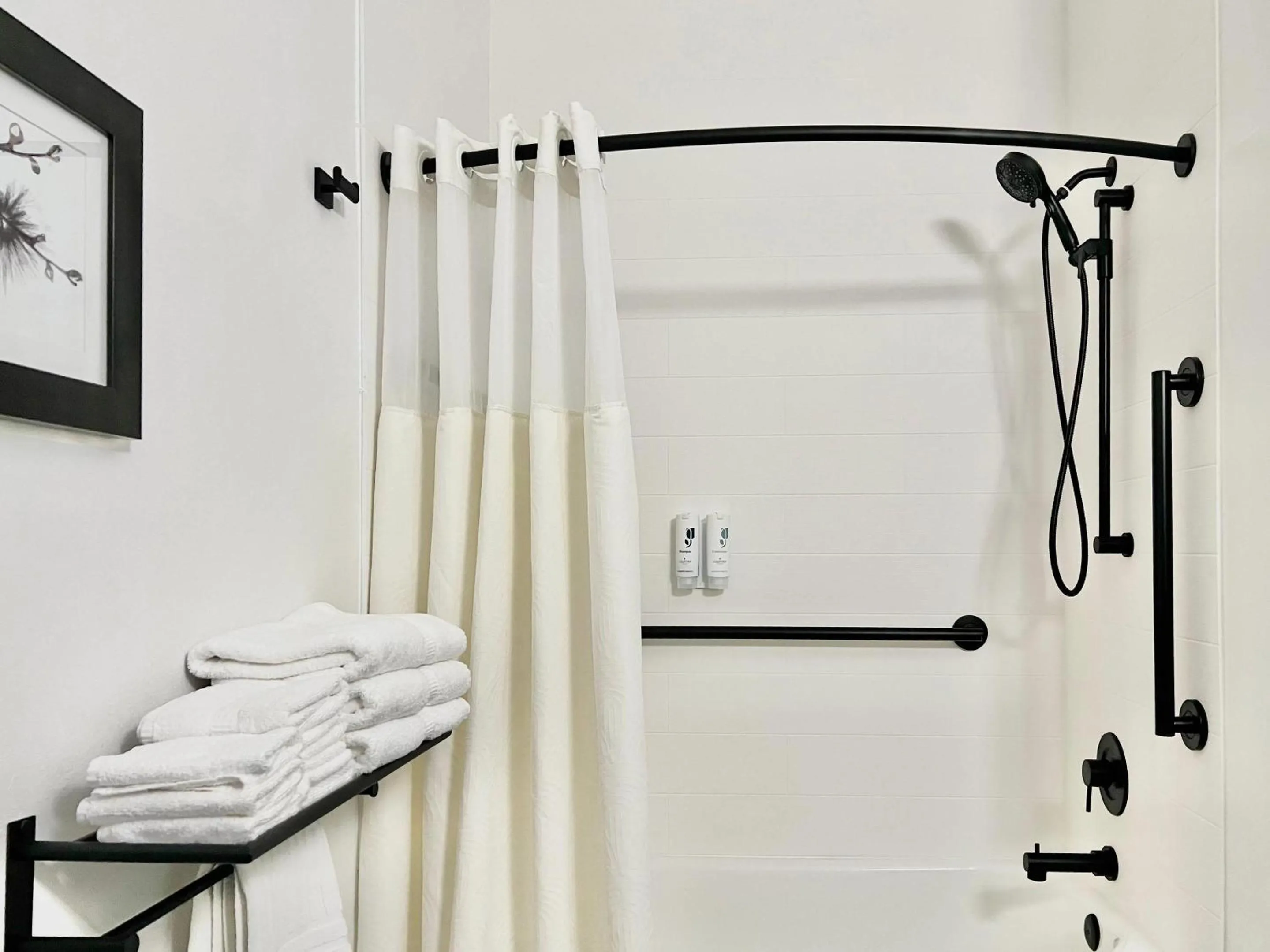 Bedroom in Country Inn & Suites by Radisson, Tucson Airport, AZ