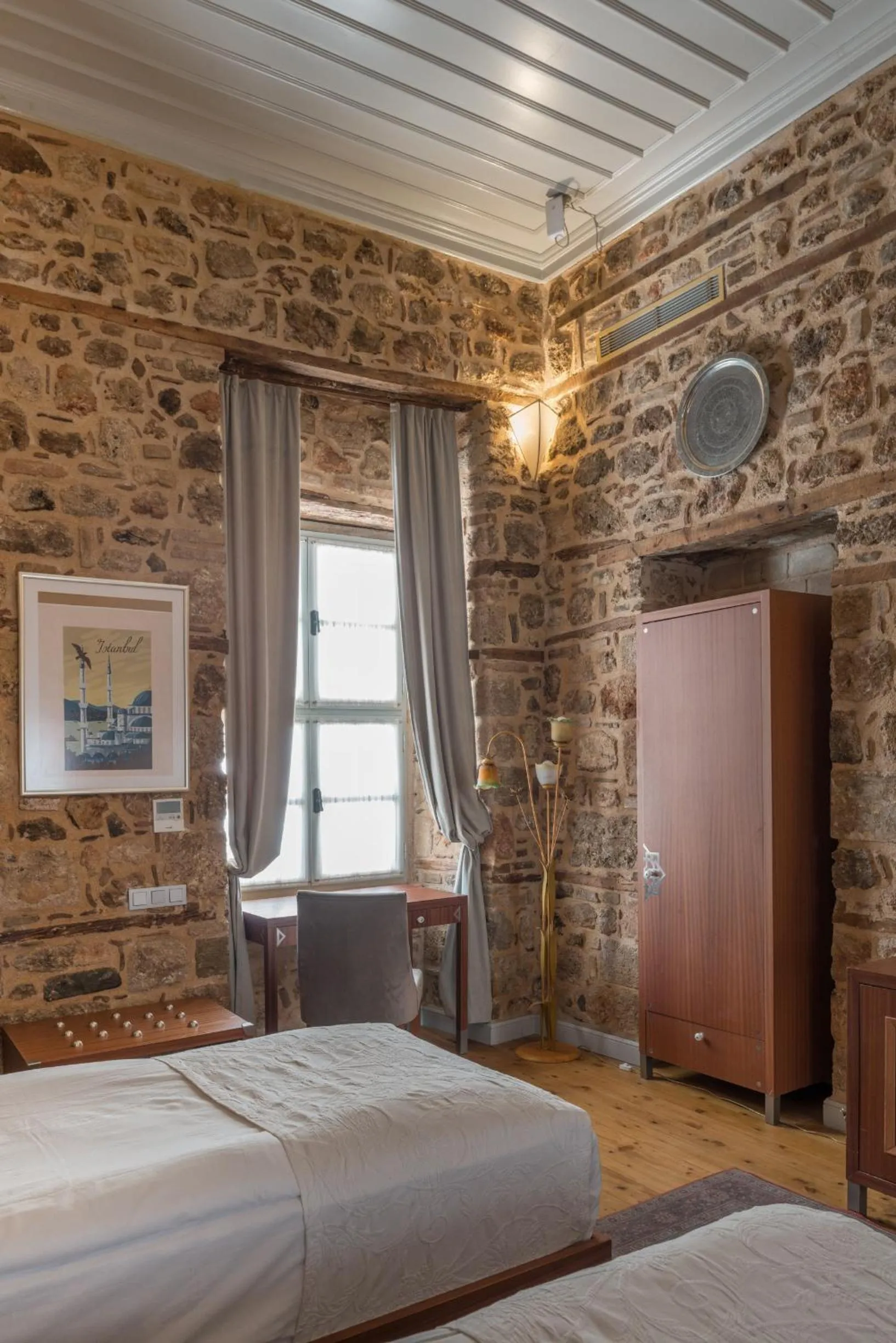 Bed in Delight Deluxe Hotel