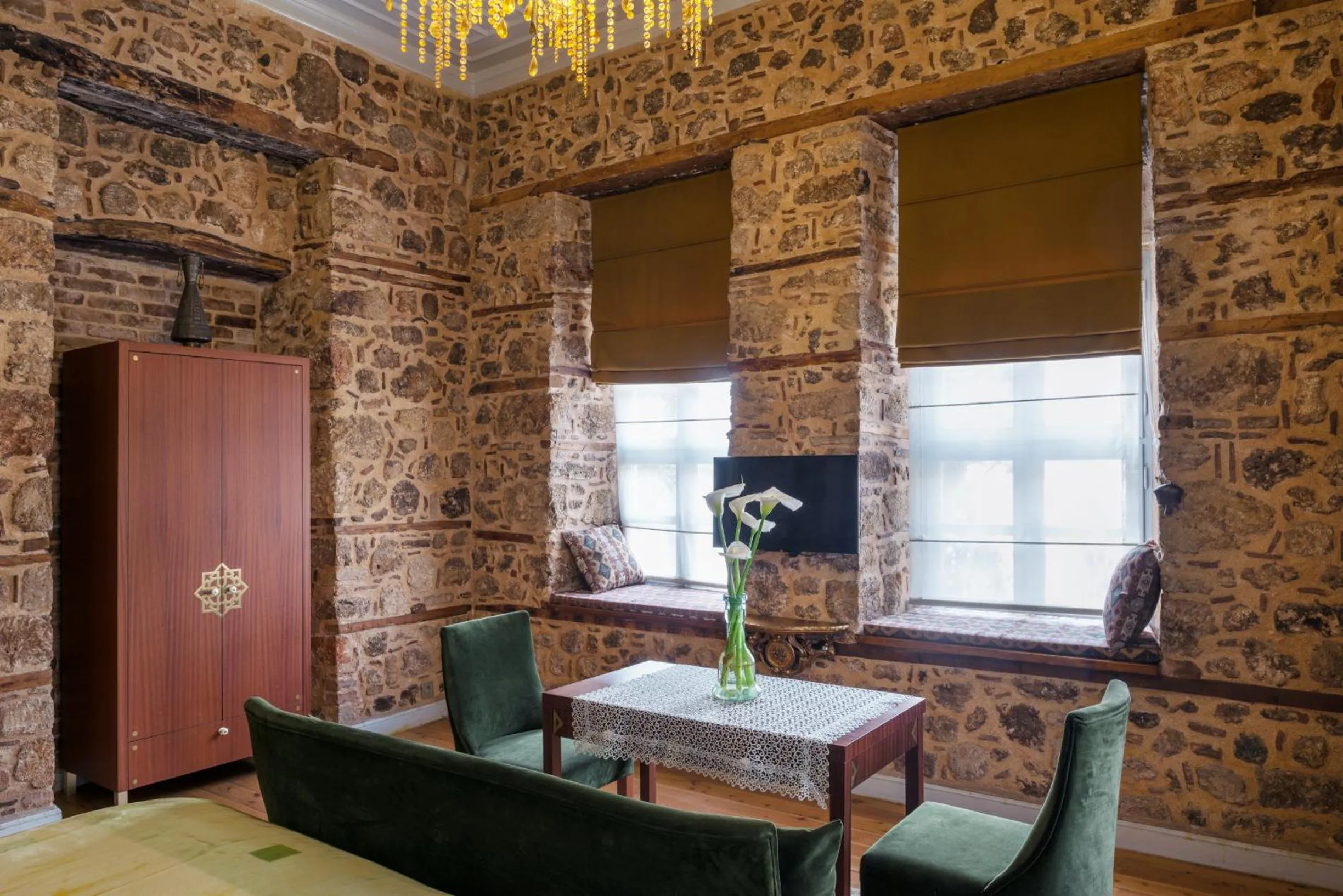 Delight Deluxe Hotel