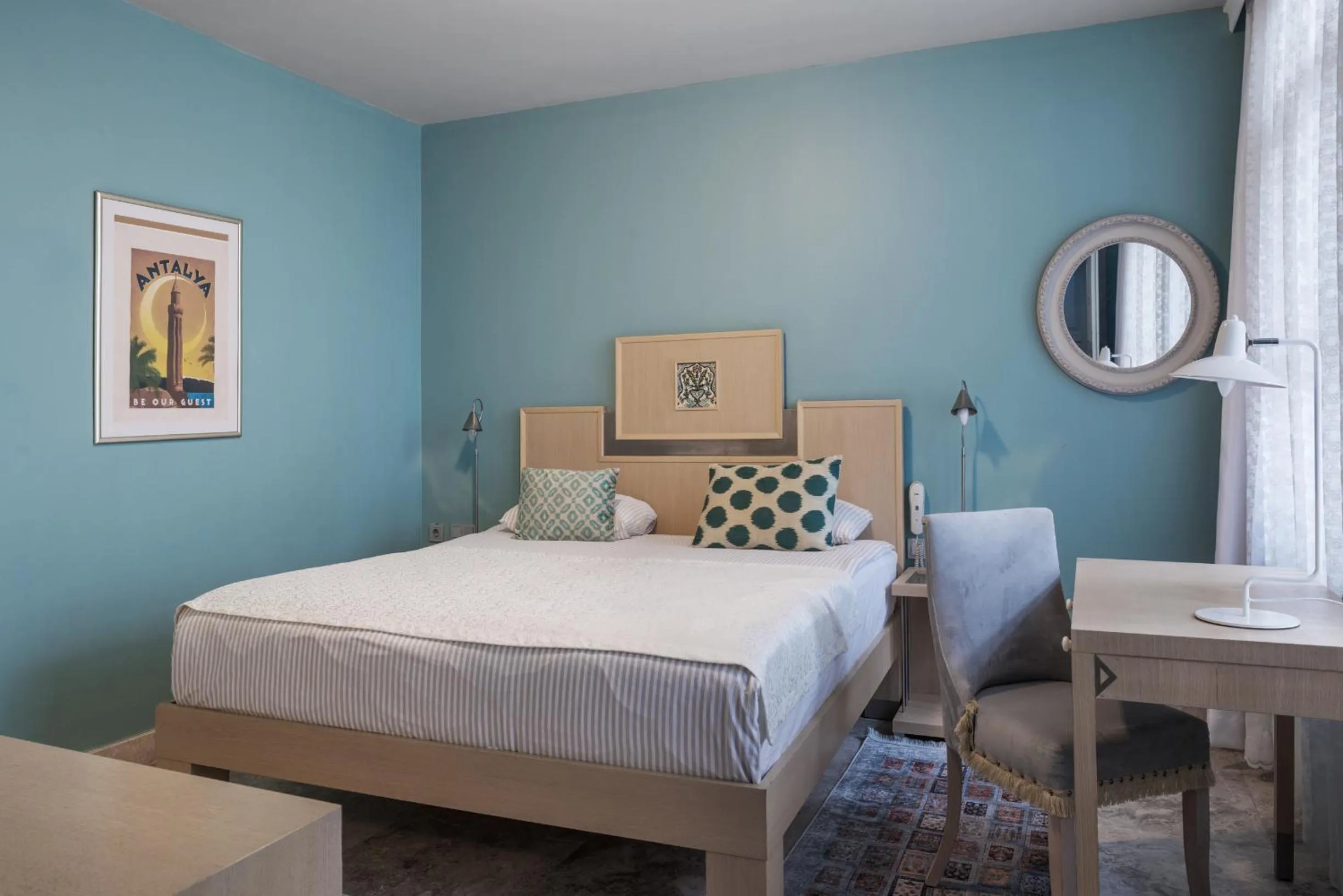 Bed in Delight Deluxe Hotel