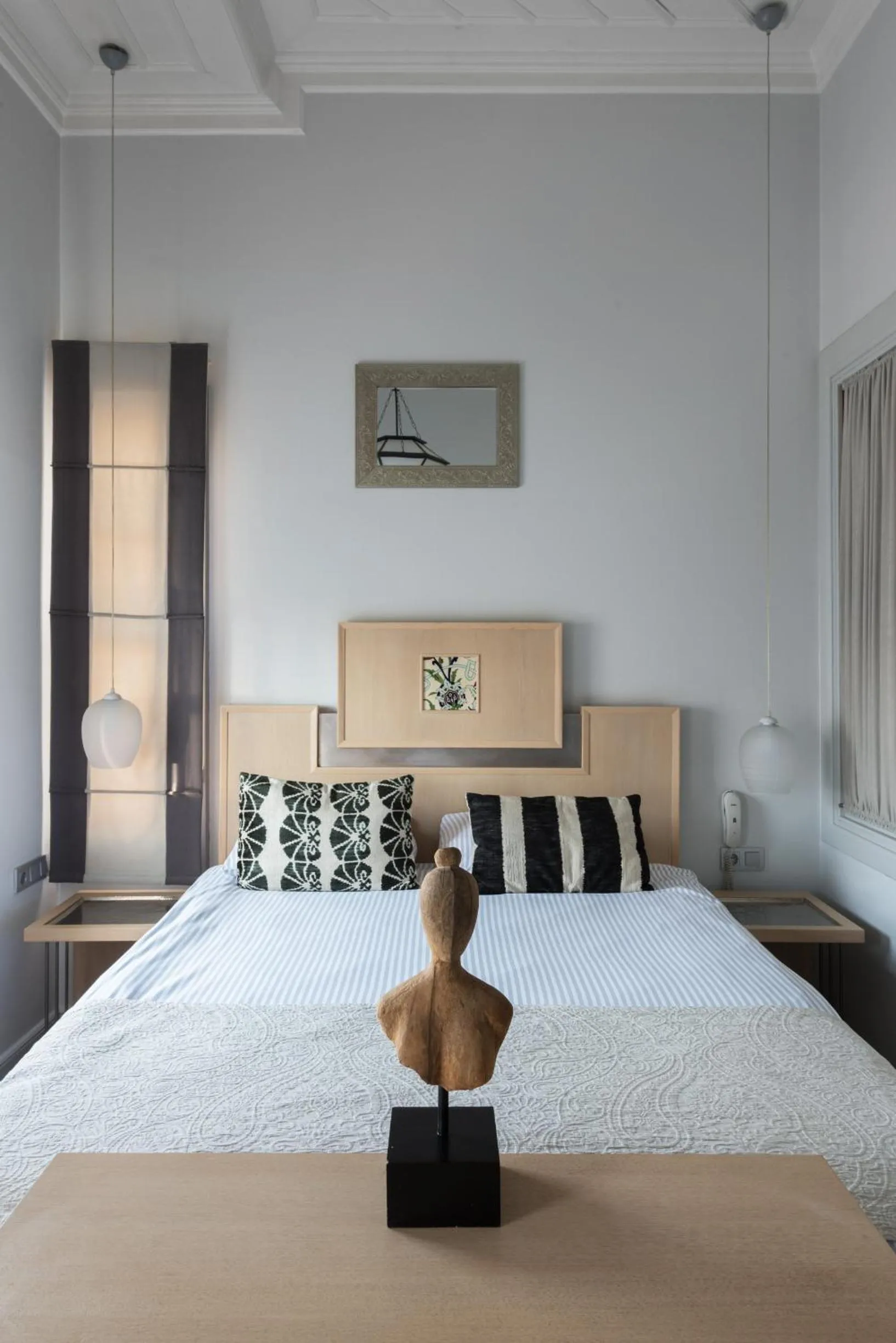 Bed in Delight Deluxe Hotel