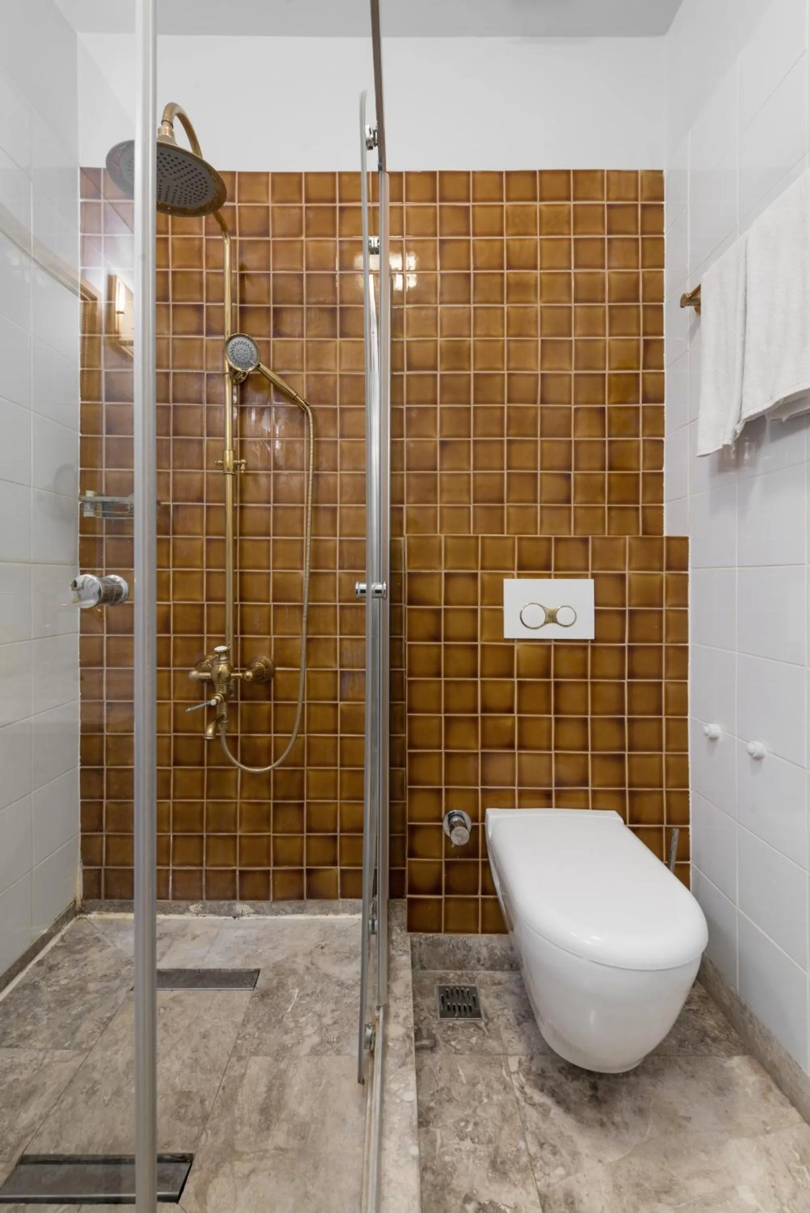 Delight Deluxe Hotel