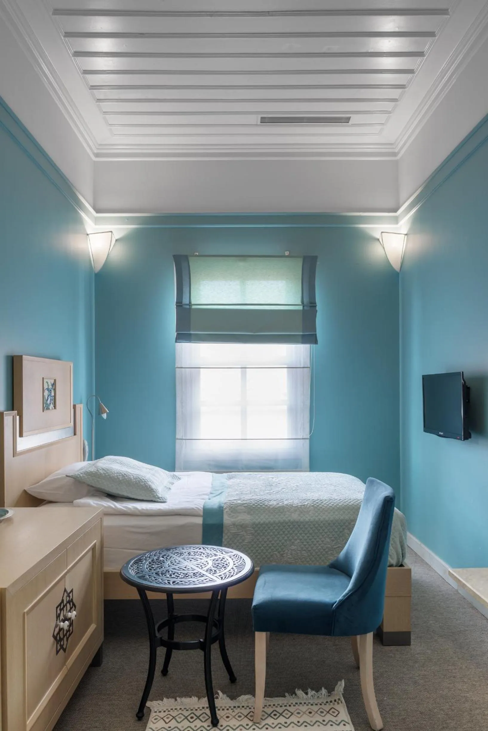 Bed in Delight Deluxe Hotel