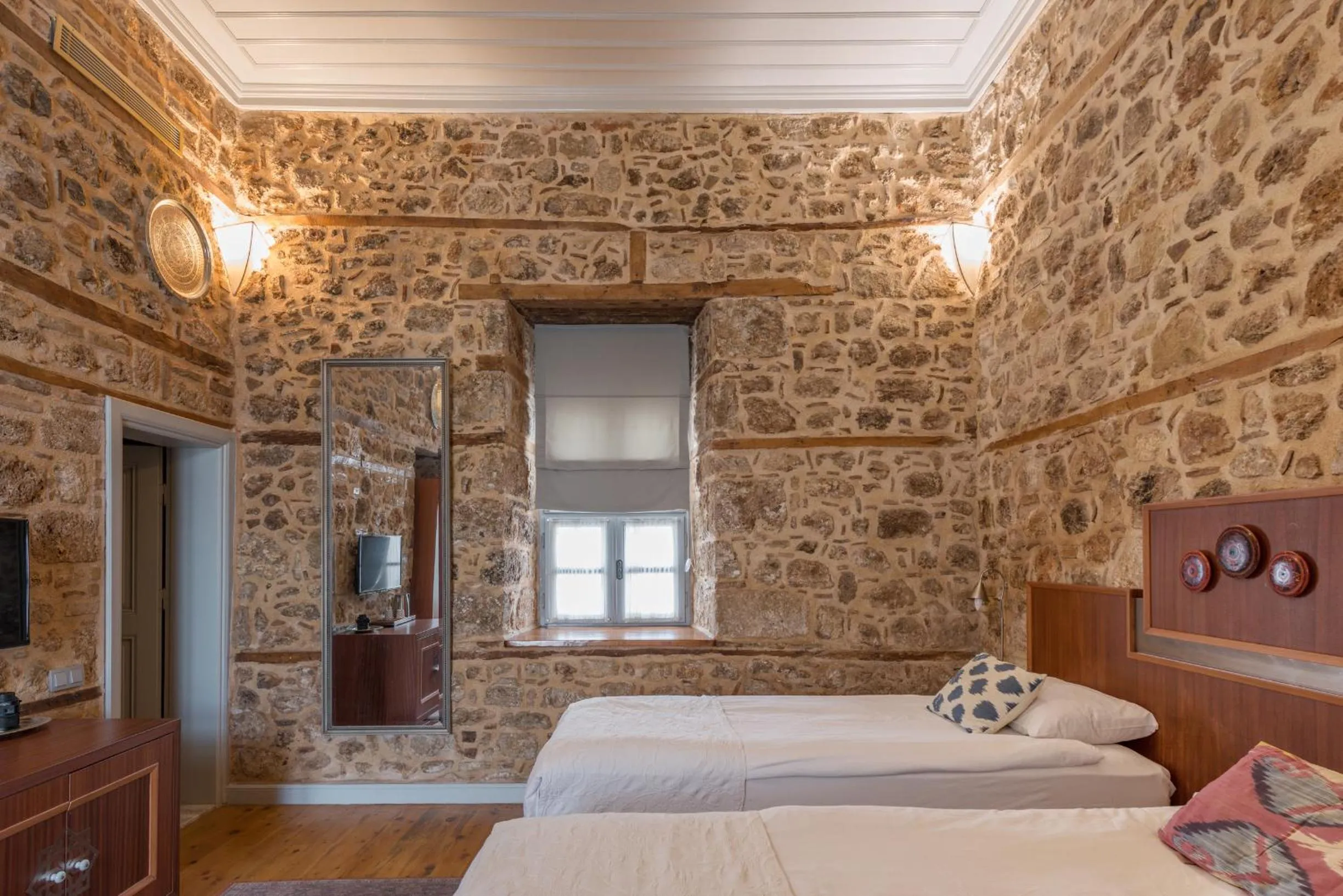 Bed in Delight Deluxe Hotel