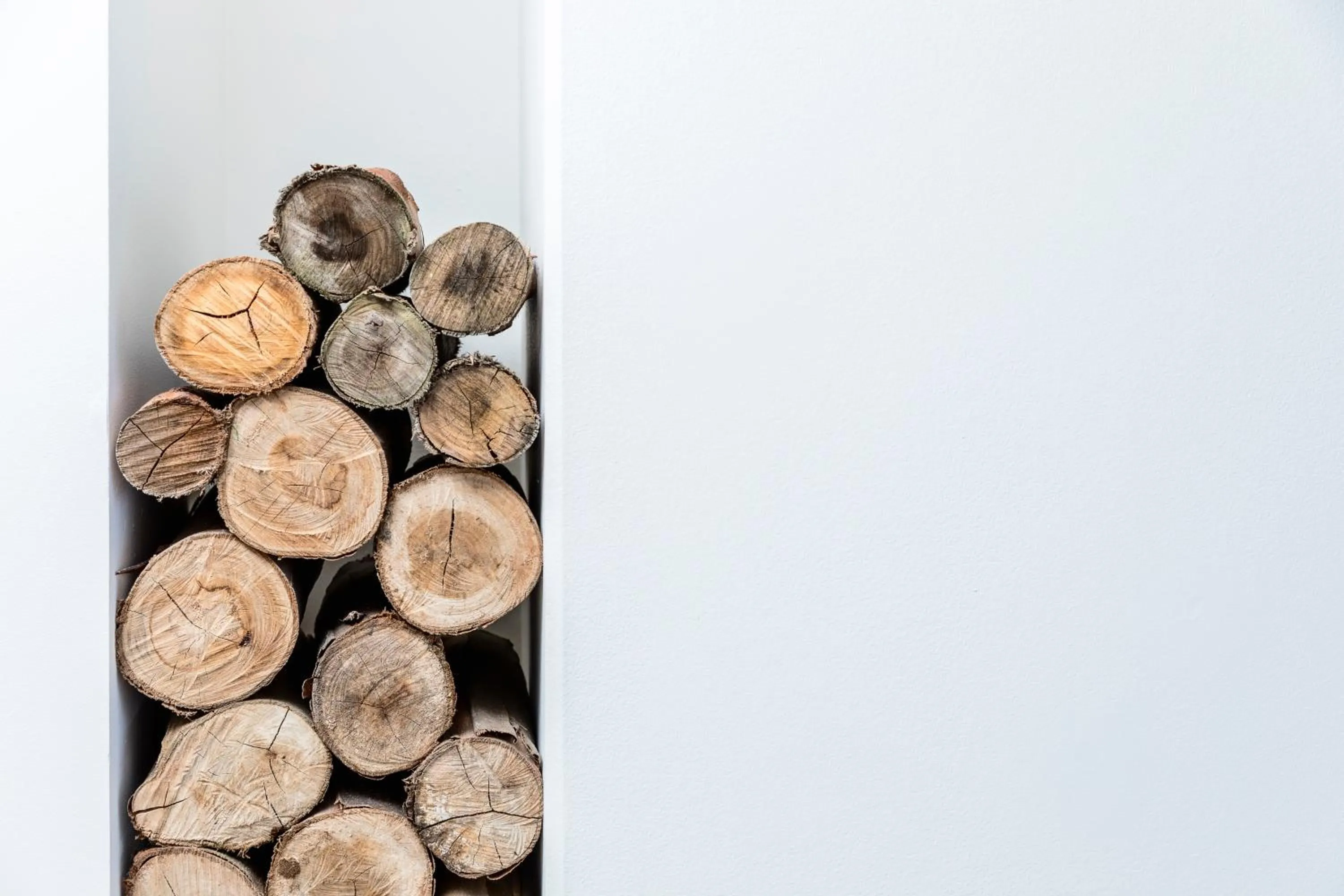 Library in Casa Legado