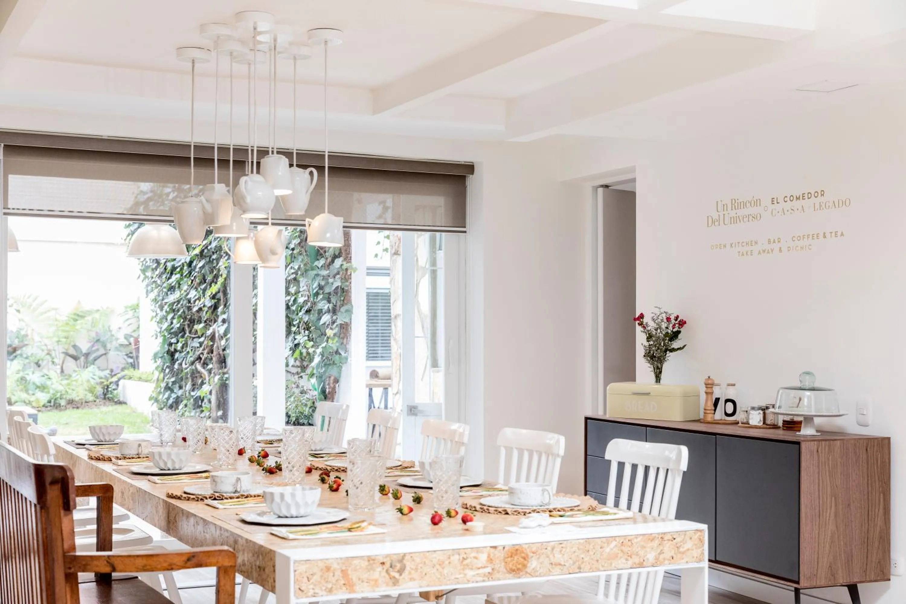 Food and drinks in Casa Legado