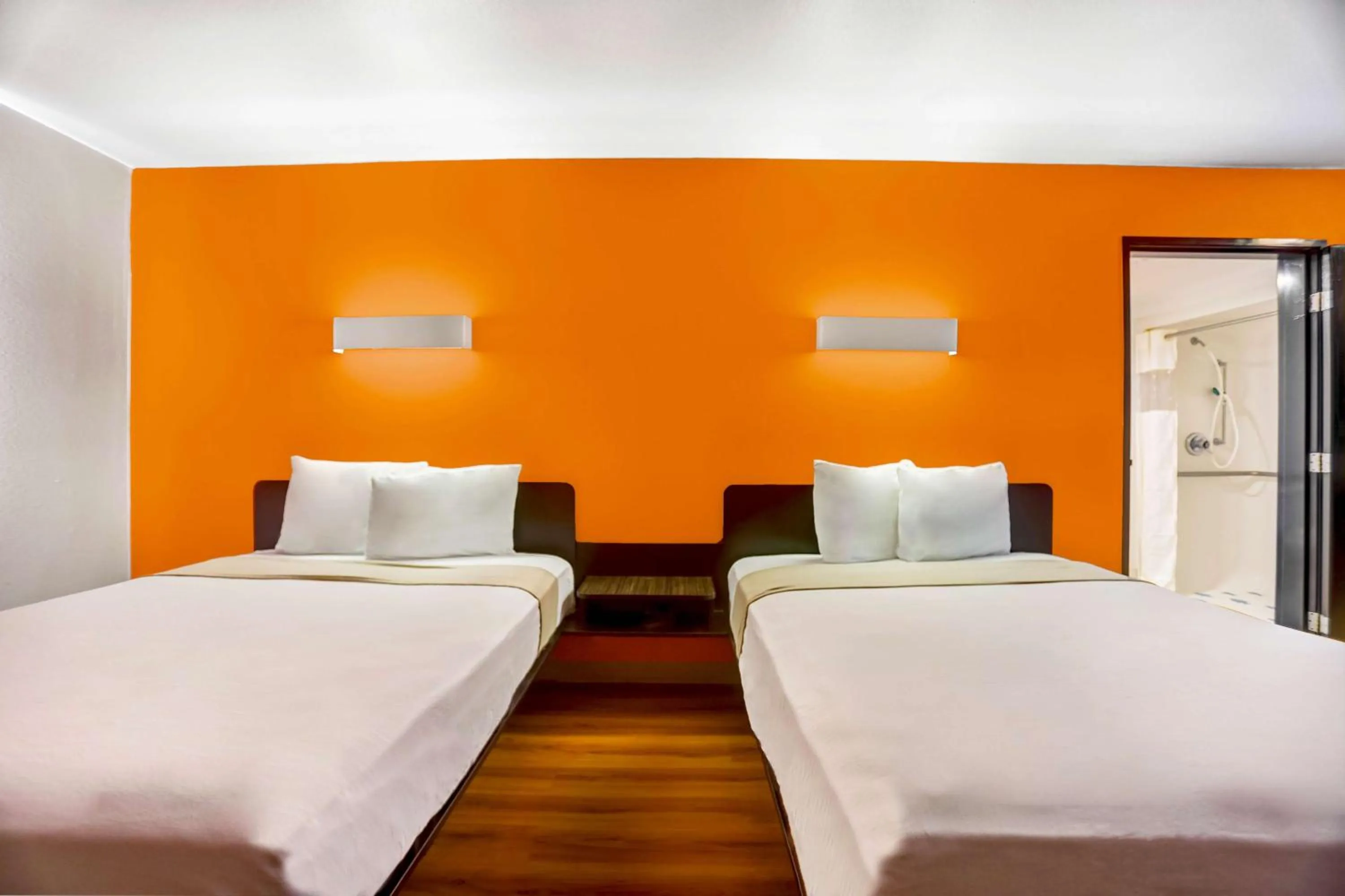 Photo of the whole room, Bed in Motel 6-Apache Junction, AZ