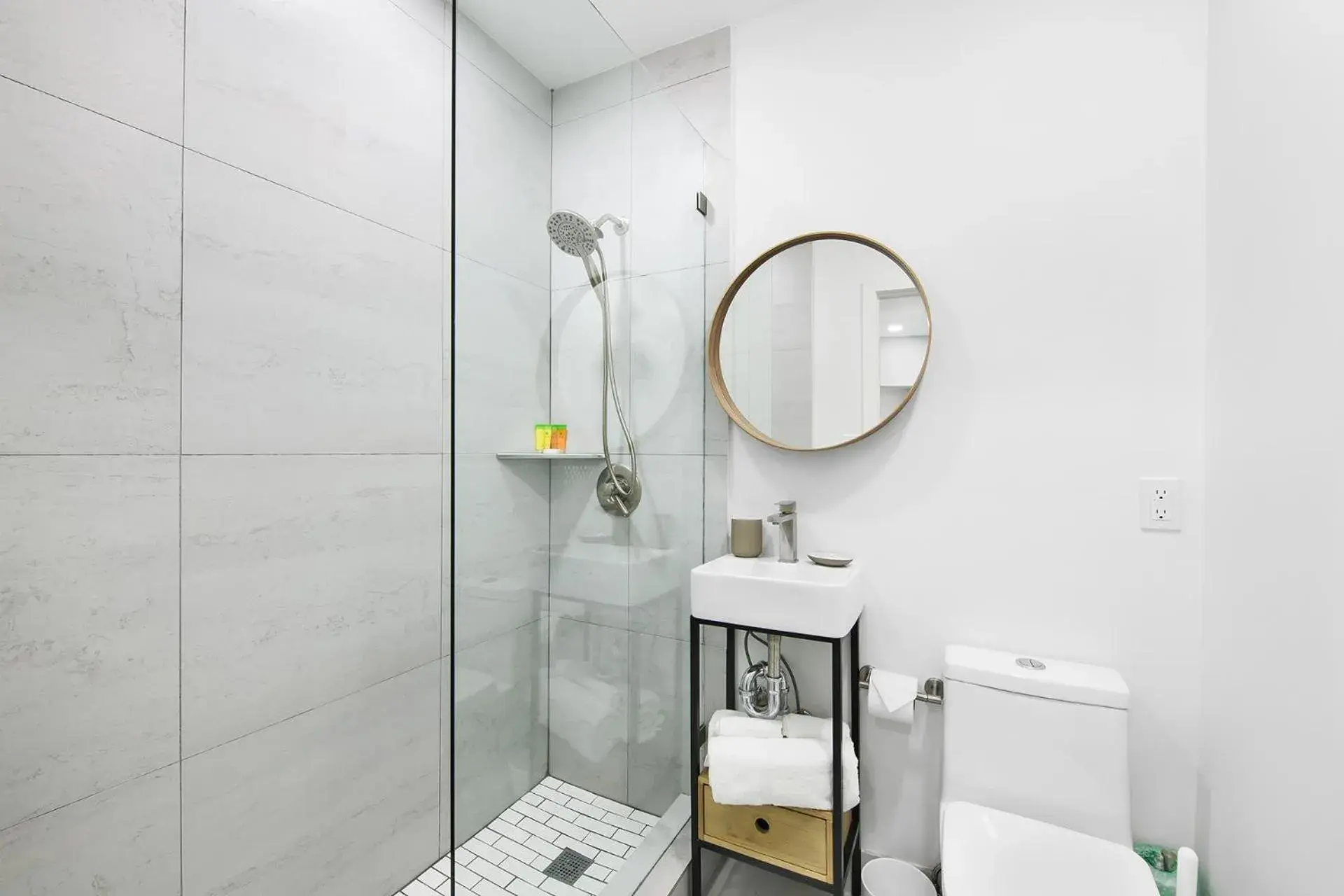 Deluxe King Room in The Hotel Deauville Deluxe King Room in The Hotel Deauville