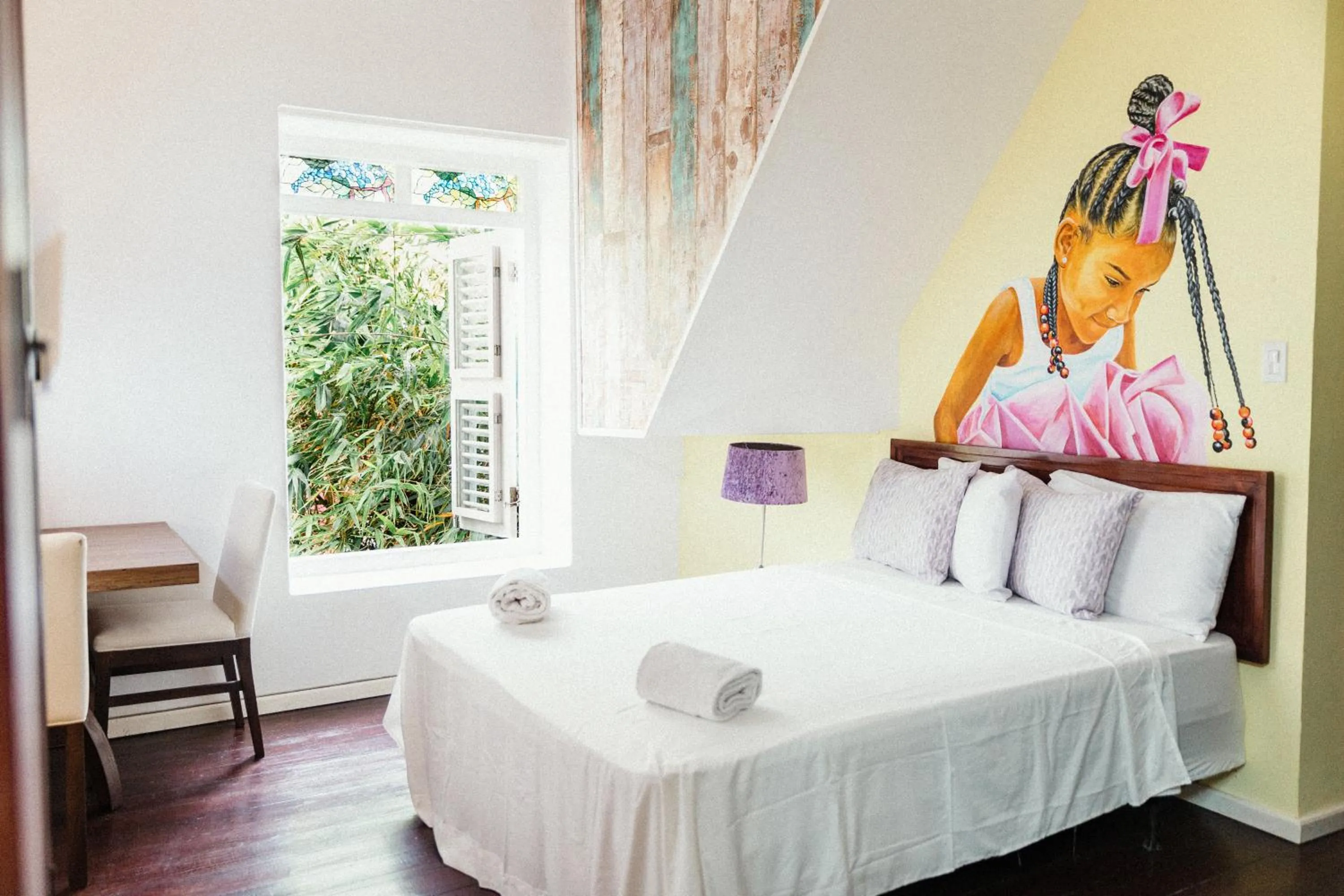 Bedroom, Bed in Bario Hotel