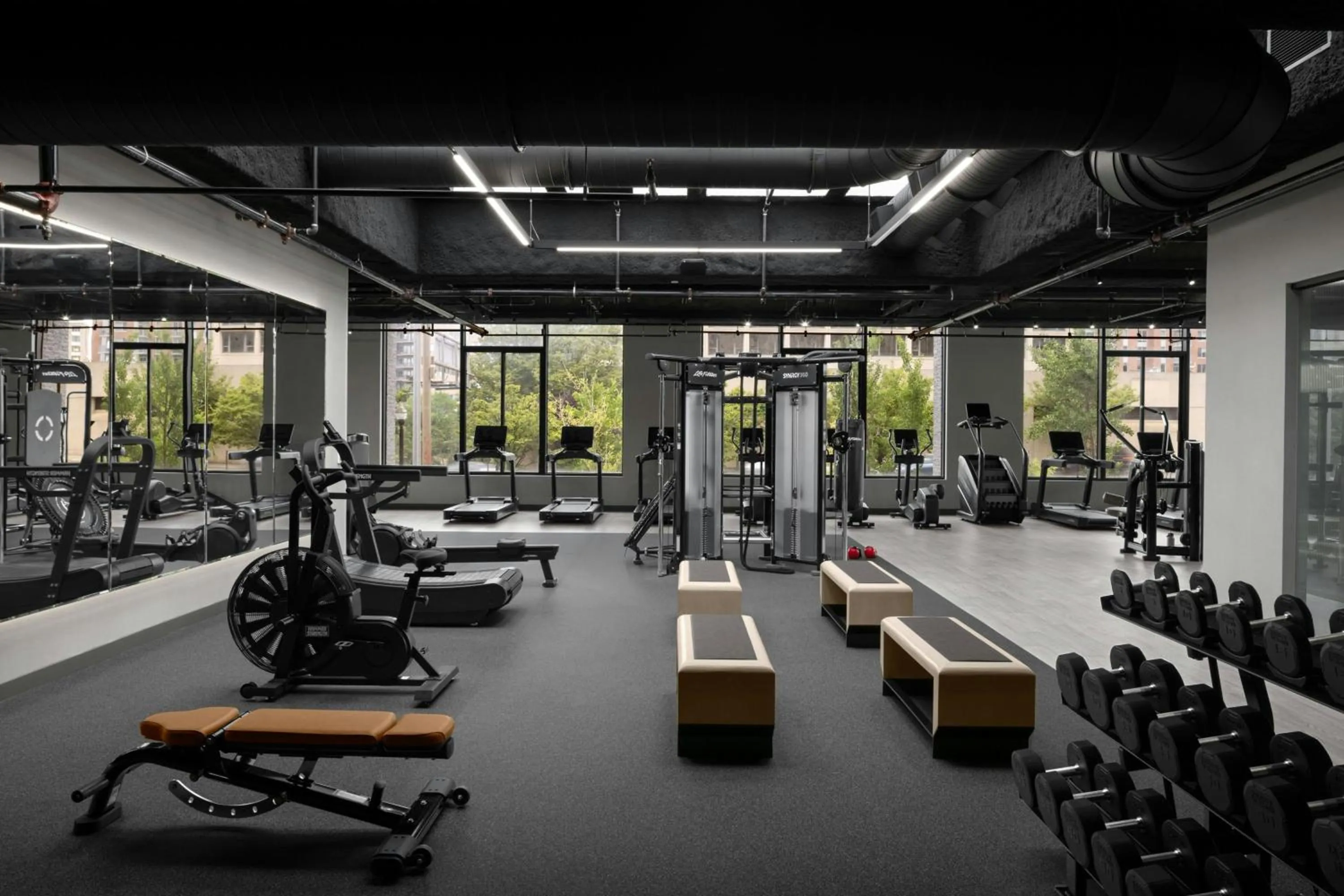 Fitness centre/facilities in AC Hotel Arlington National Landing