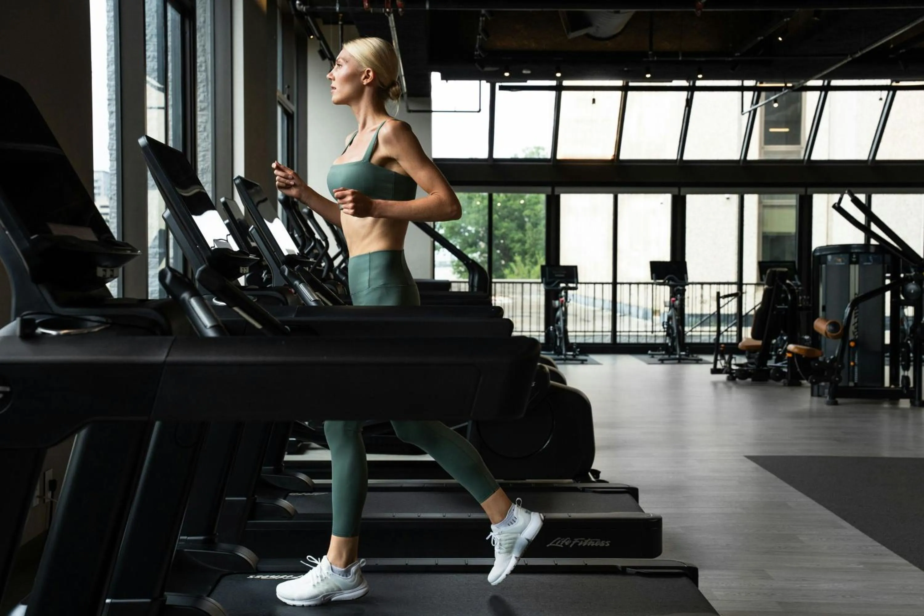 Fitness centre/facilities in AC Hotel Arlington National Landing