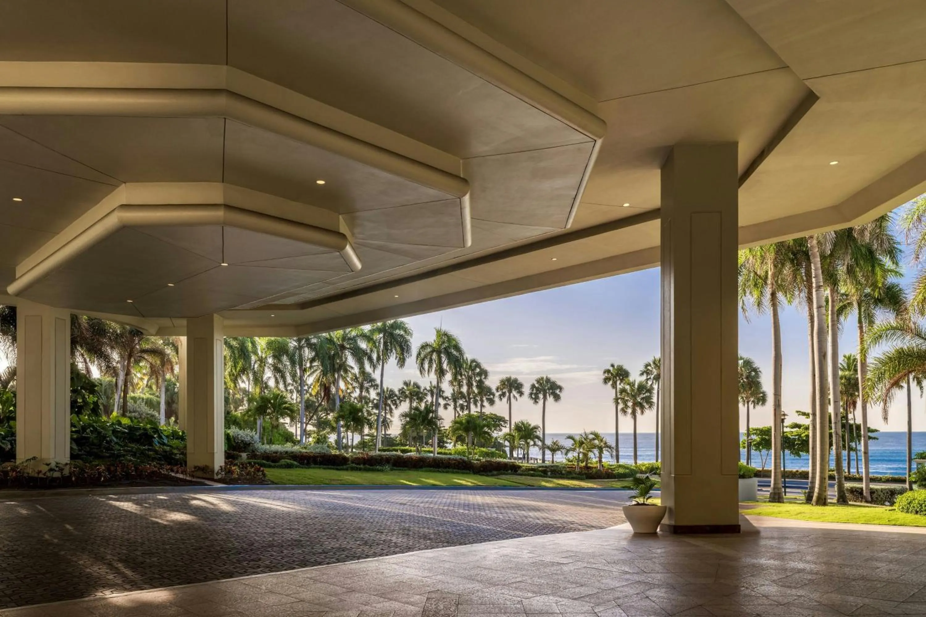 Lobby or reception in Renaissance Santo Domingo Jaragua Hotel & Casino