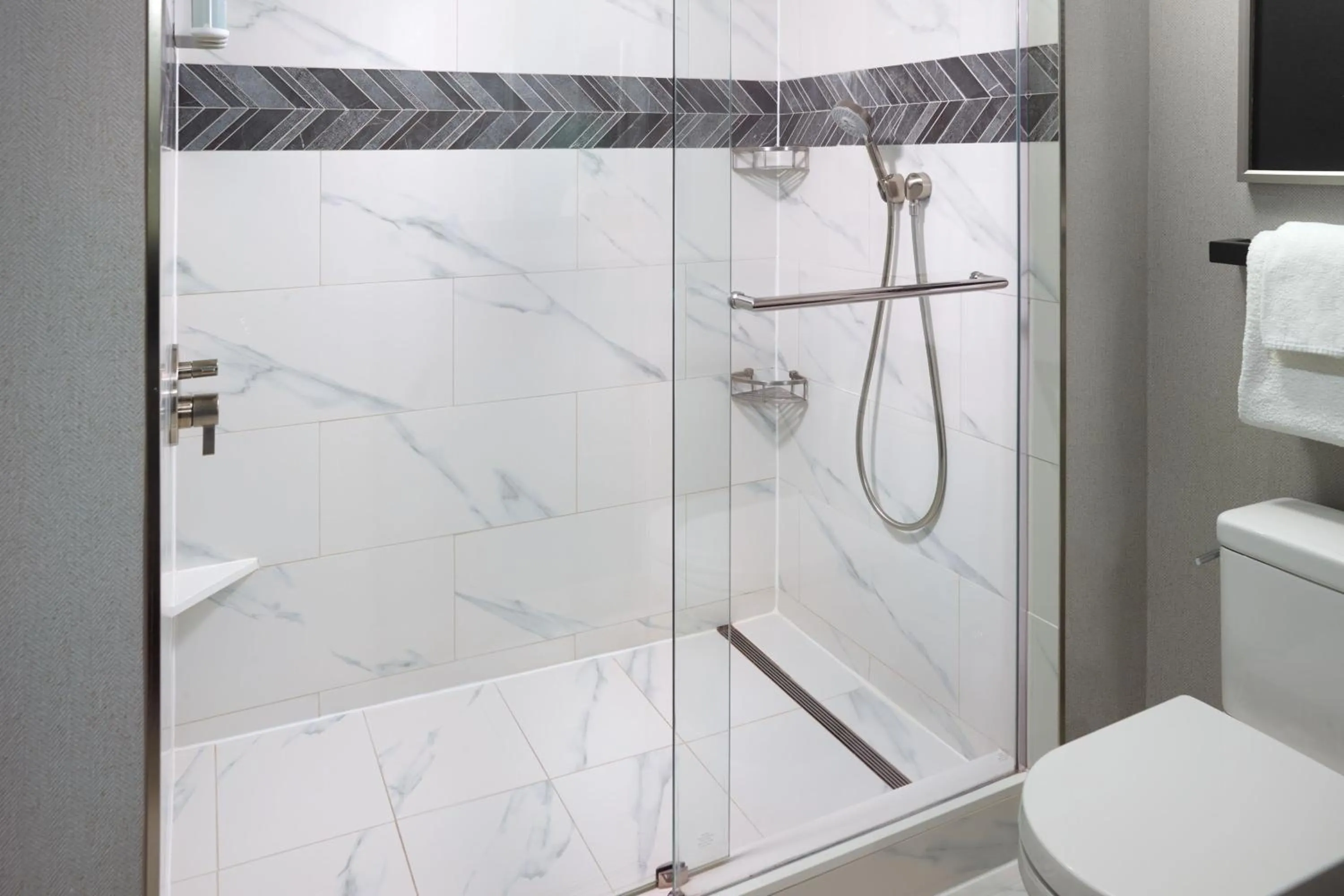 Bathroom in Courtyard Arlington Crystal City/Reagan National Airport