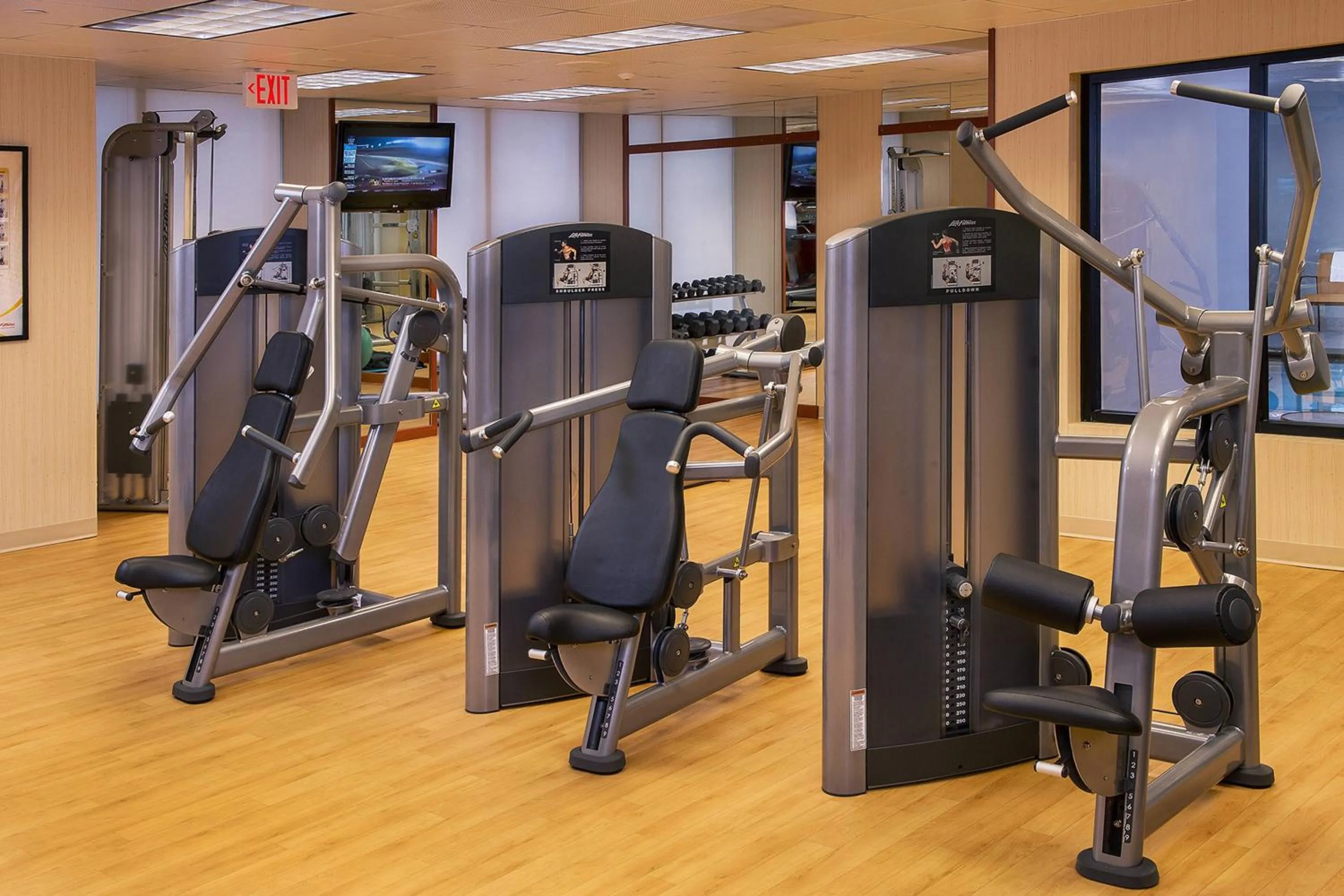 Fitness centre/facilities in Courtyard Arlington Crystal City/Reagan National Airport