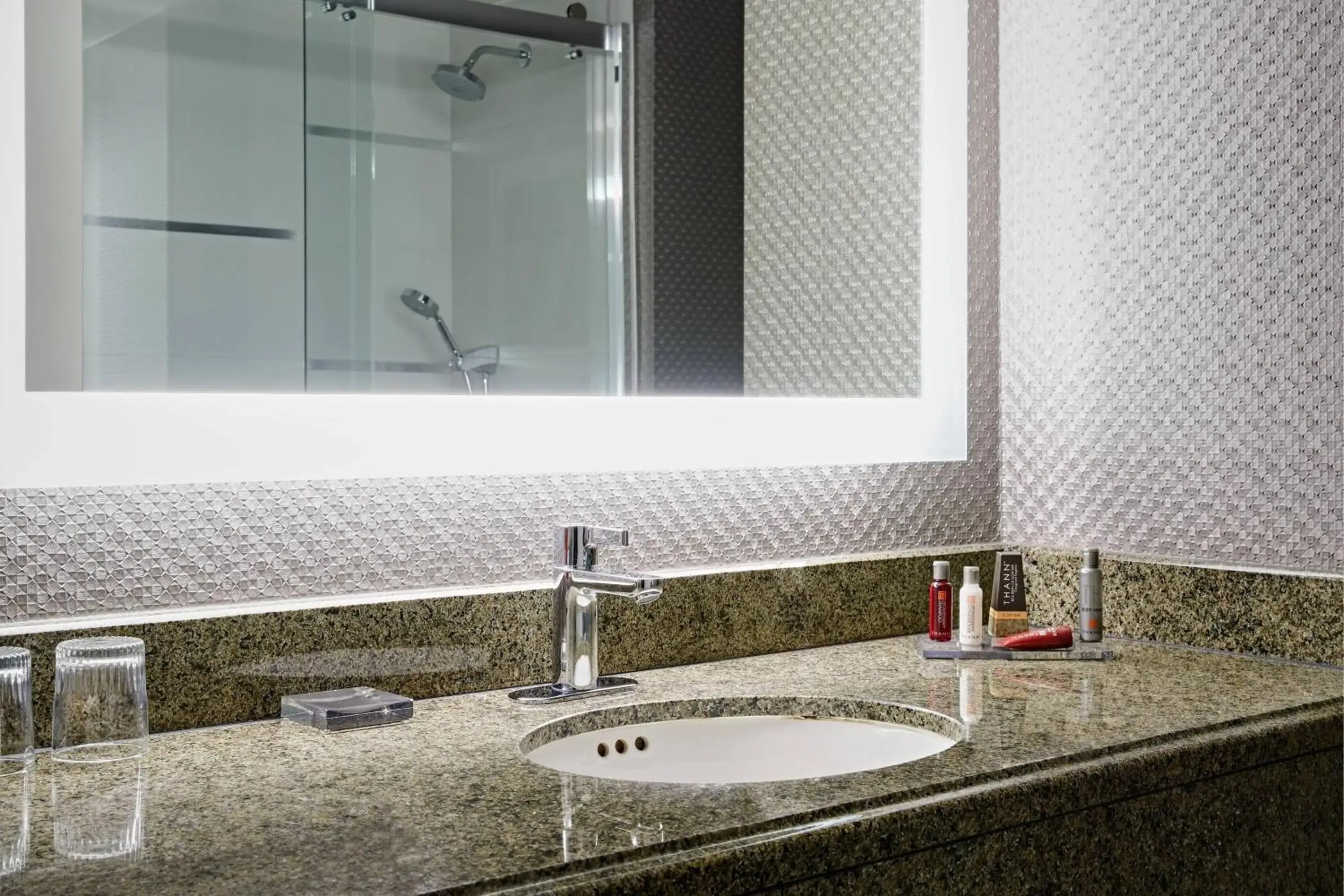 Superior Double Room with Two Double Beds in Crystal Gateway Marriott Superior Double Room with Two Double Beds in Crystal Gateway Marriott