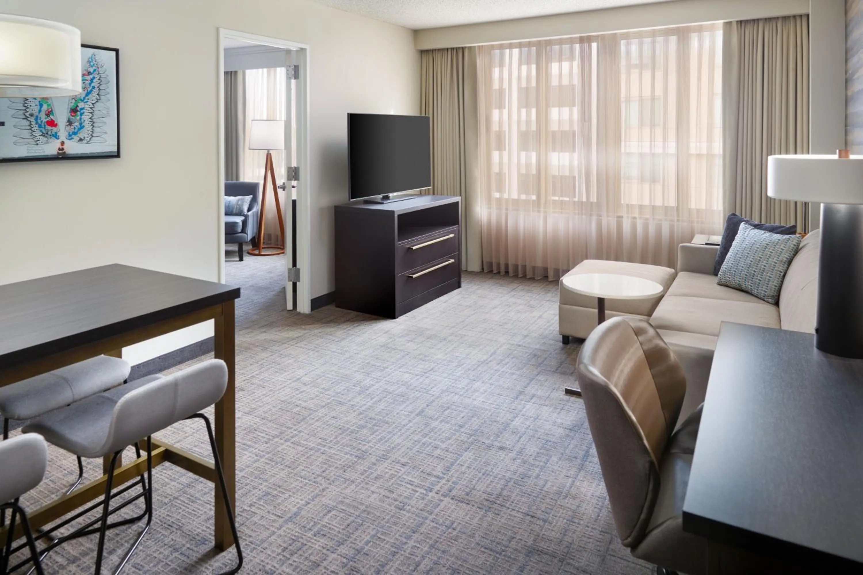 Living room in Residence Inn Bethesda Downtown