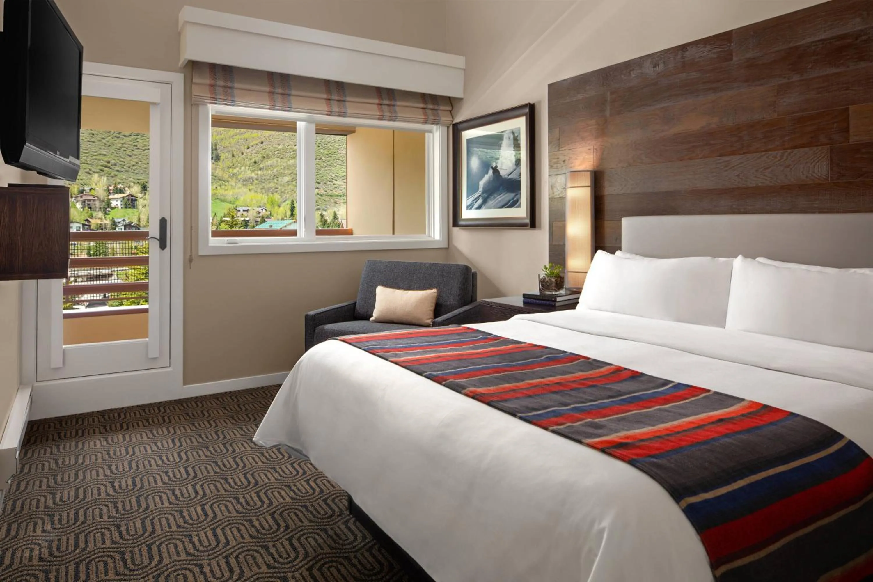 Bedroom, Bed in Marriott's StreamSide Douglas at Vail