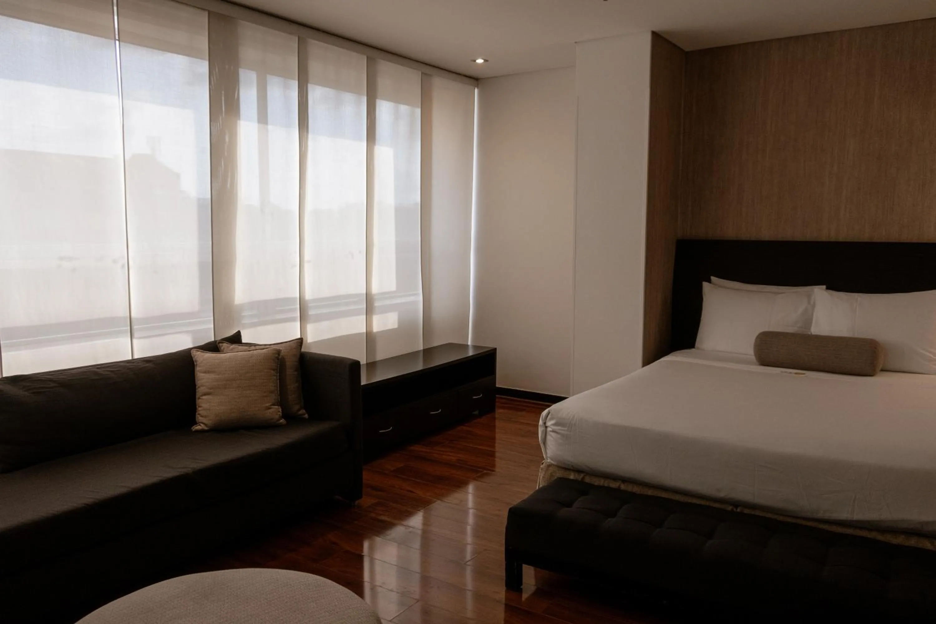 Photo of the whole room, Bed in One Sixteen Hotel