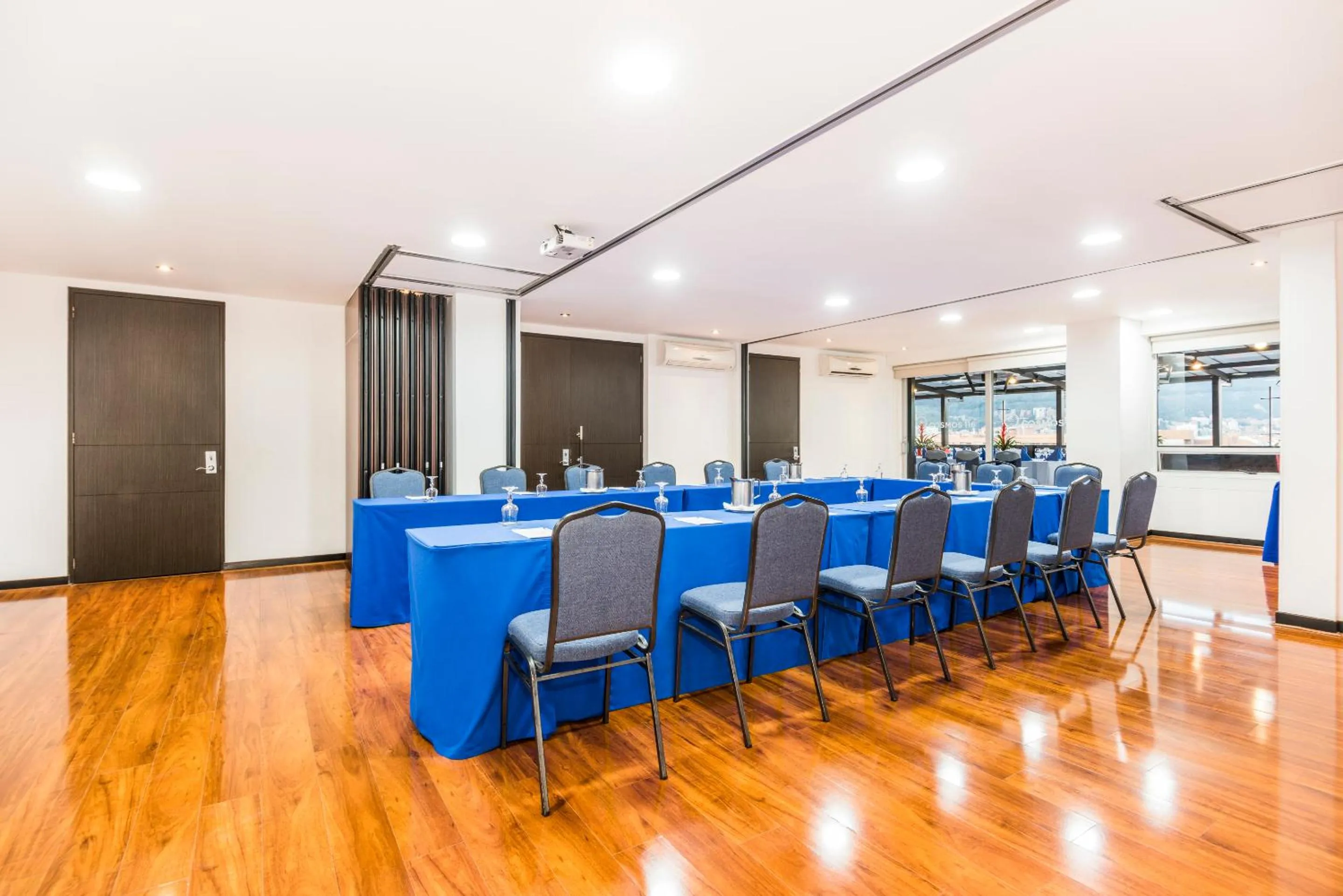 Other in One Sixteen Hotel