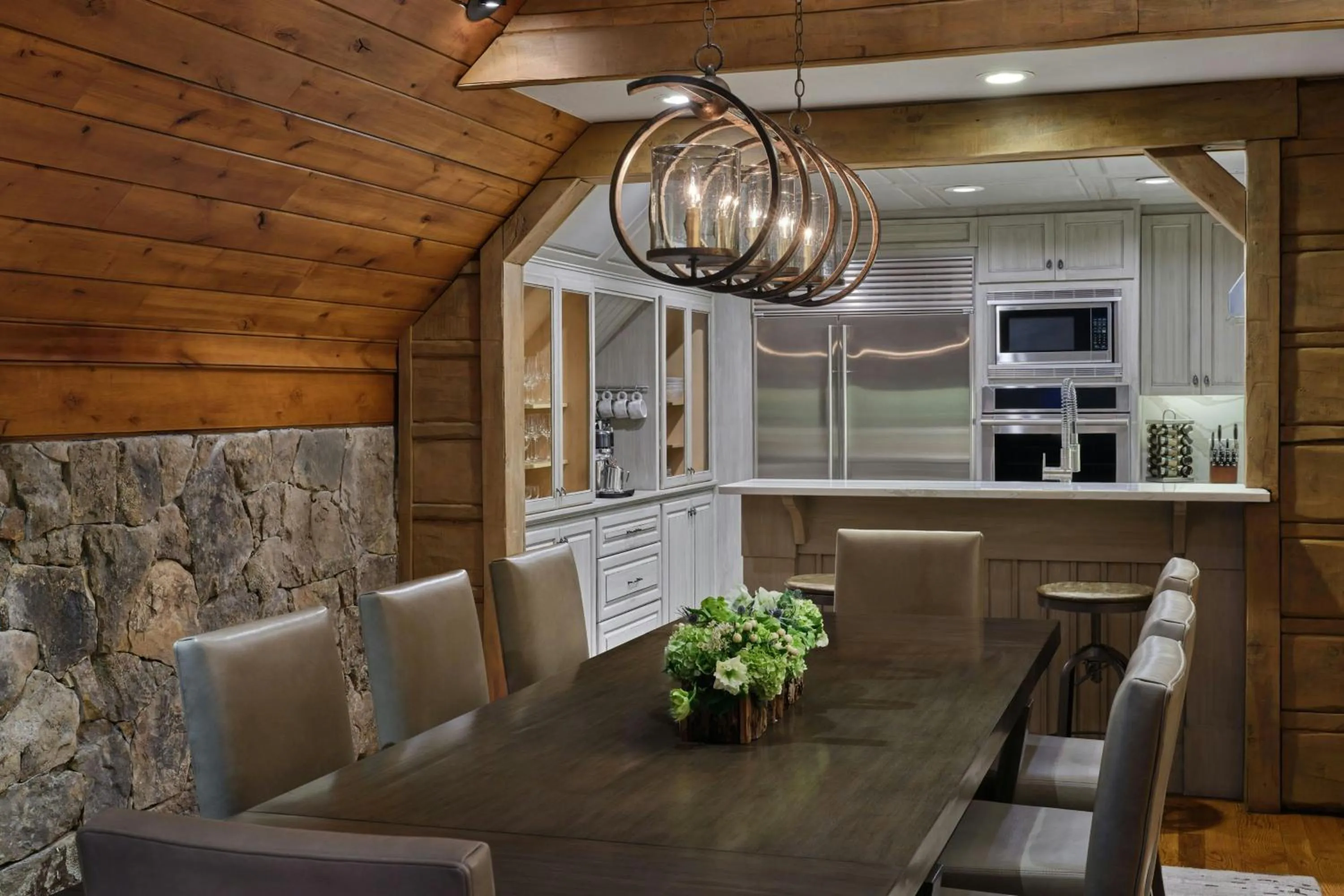 Kitchen or kitchenette in The Ritz-Carlton, Bachelor Gulch