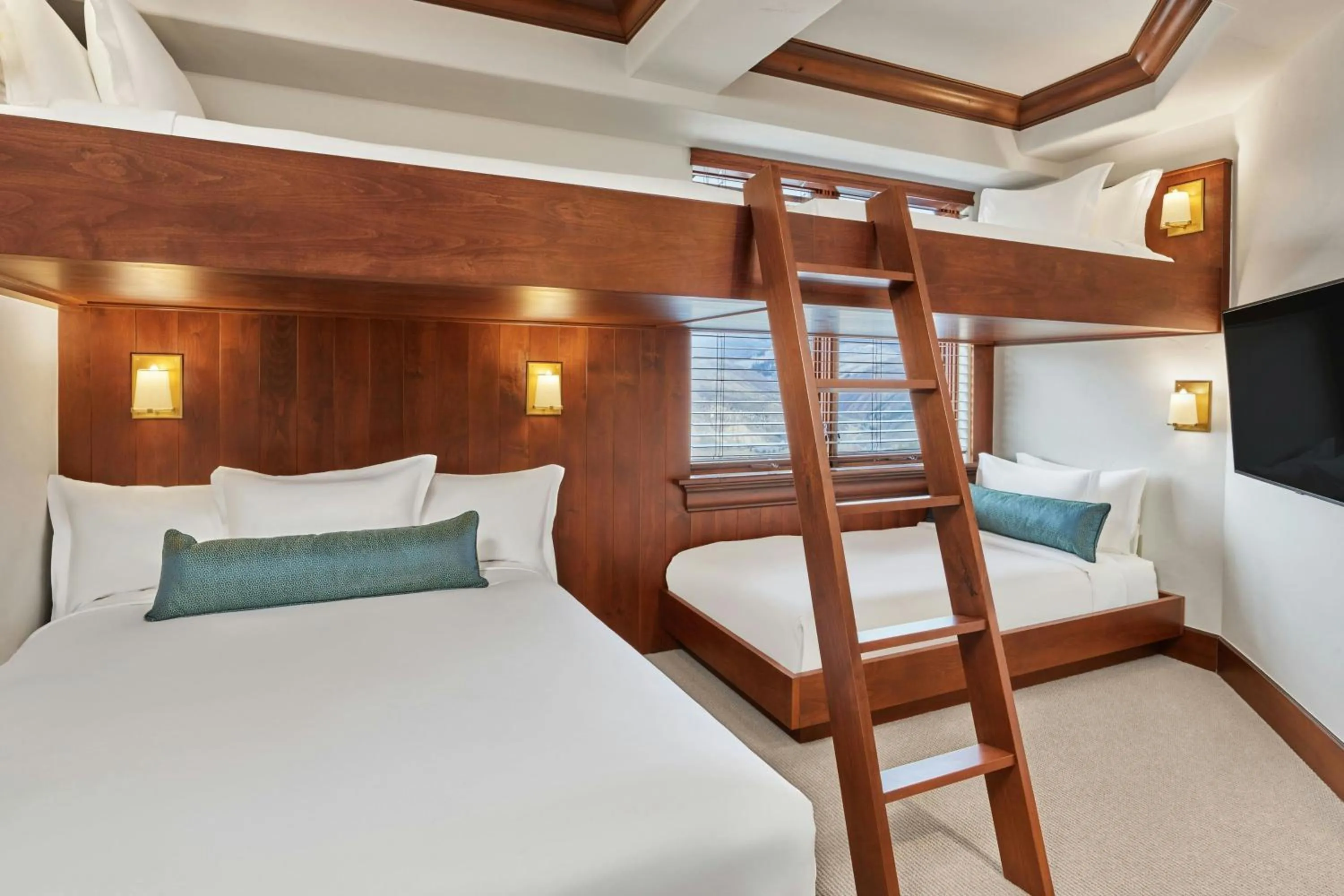 Other, Bed in The Ritz-Carlton, Bachelor Gulch