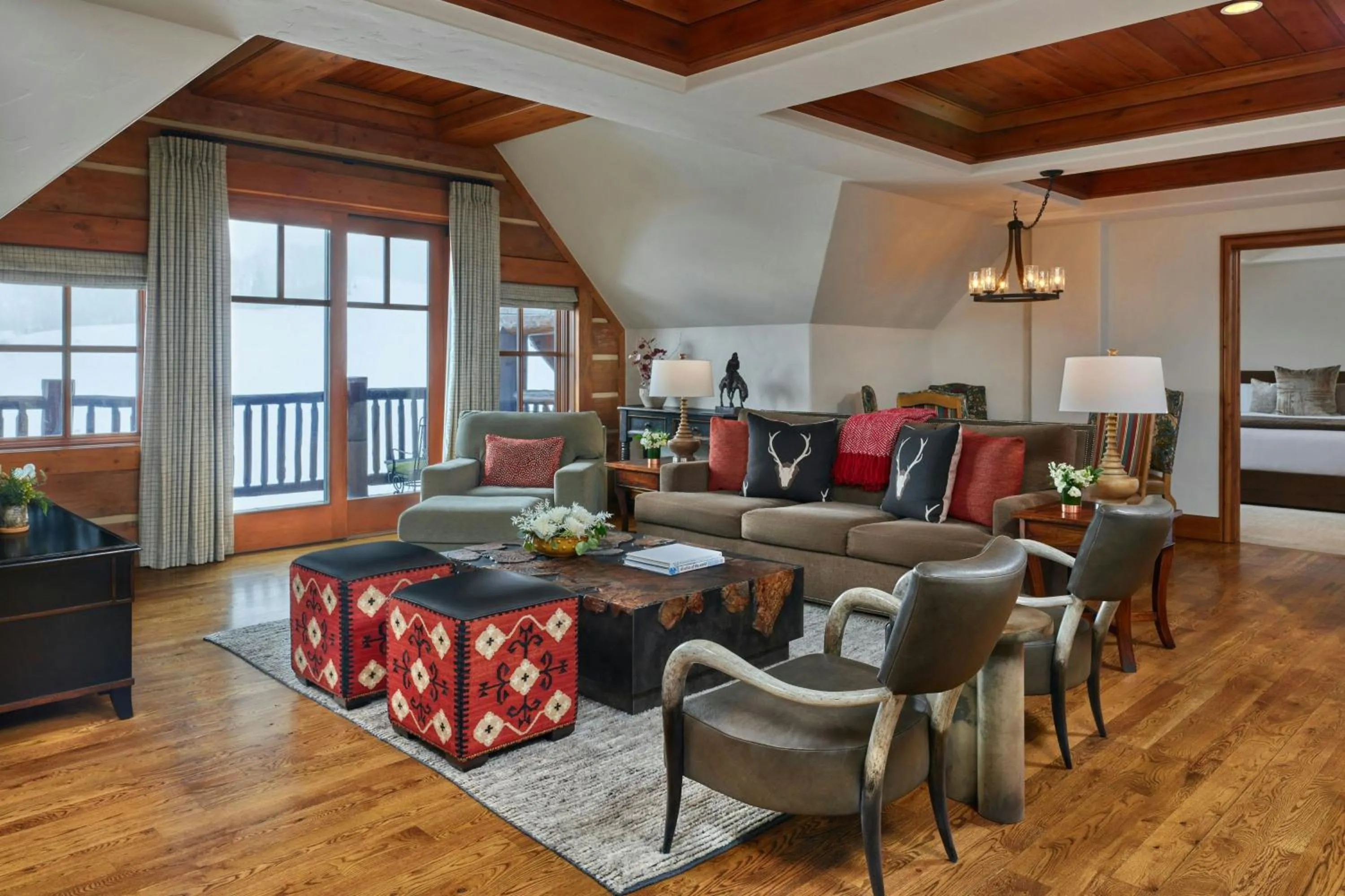 Living room in The Ritz-Carlton, Bachelor Gulch