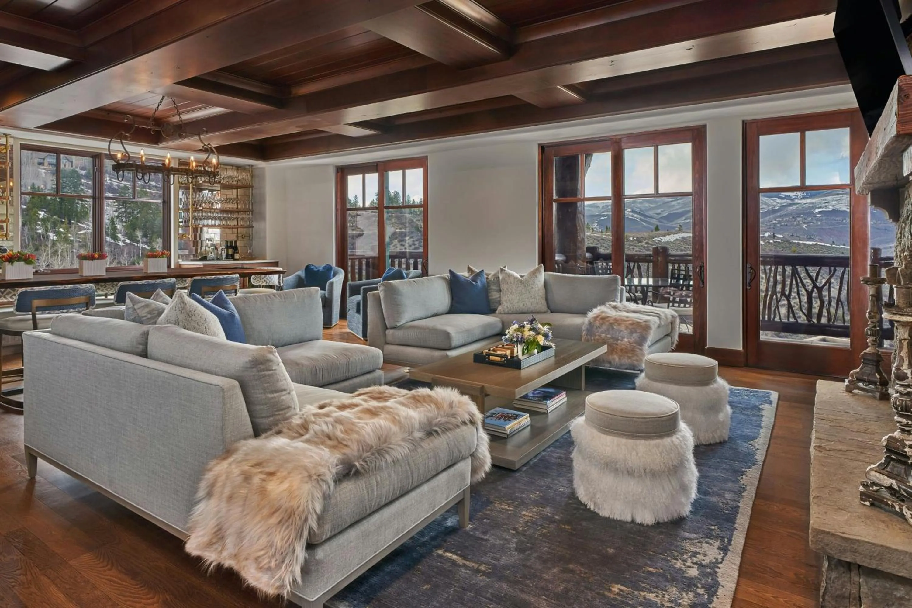 Living room in The Ritz-Carlton, Bachelor Gulch