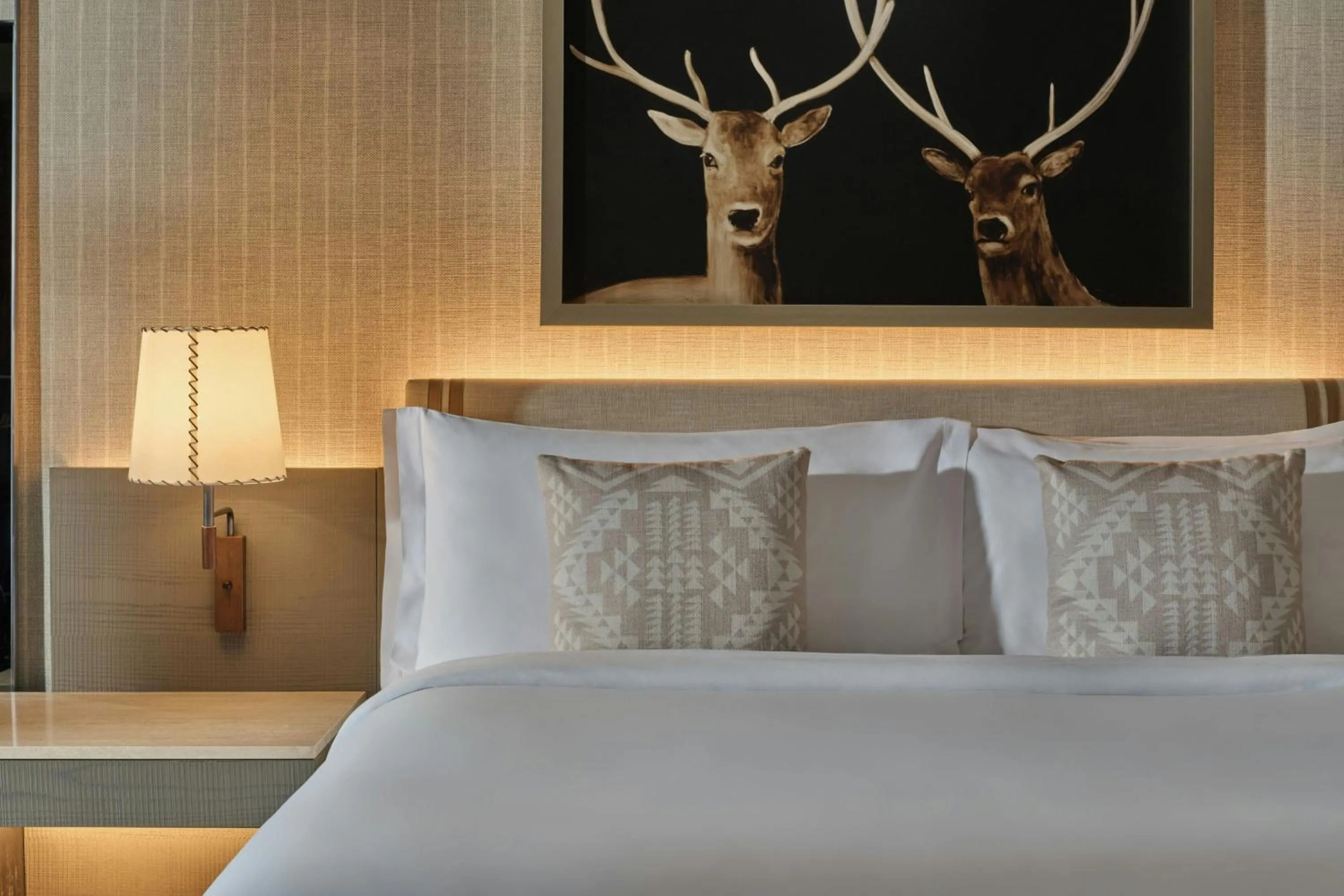 Photo of the whole room, Bed in The Ritz-Carlton, Bachelor Gulch