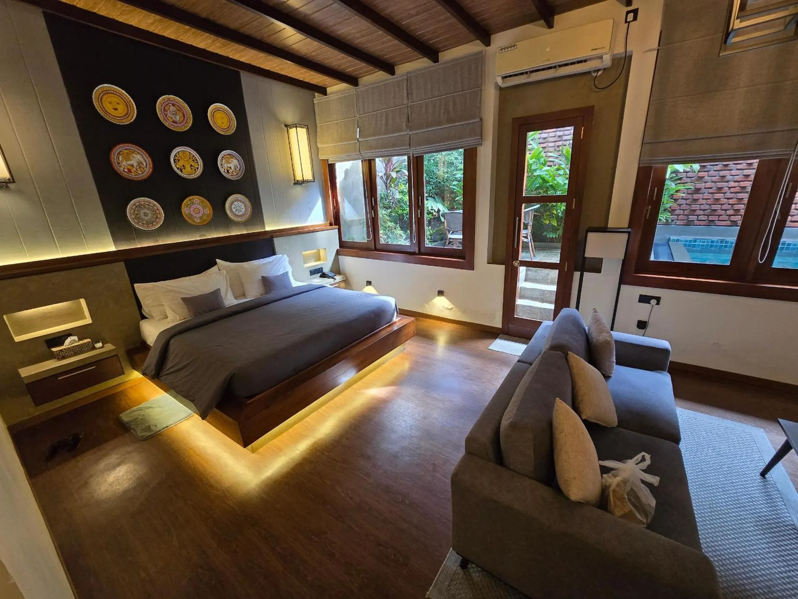 Photo of the whole room, Bed in Kubura Resort