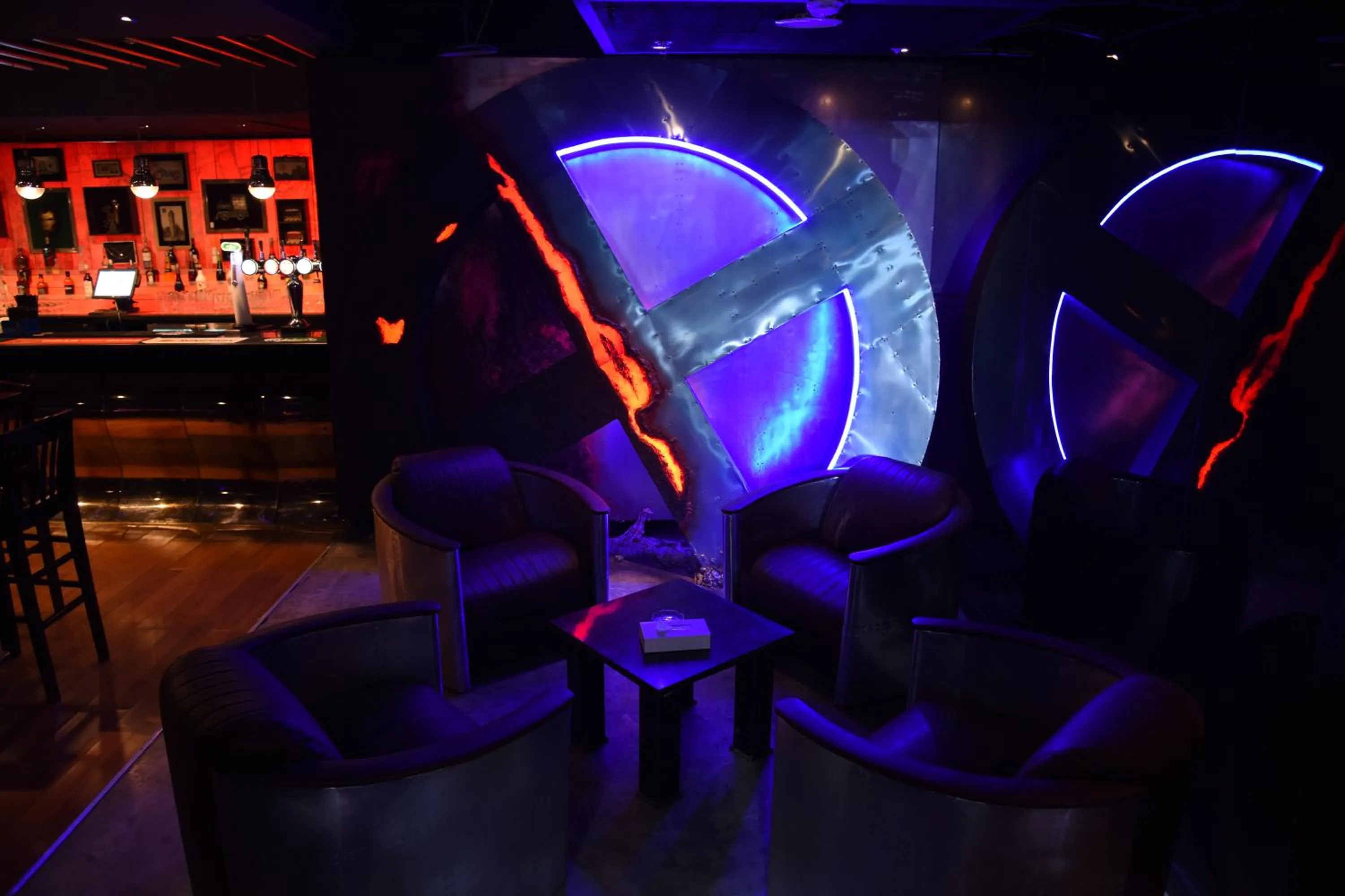 Lounge or bar in Monroe Hotel & Suites