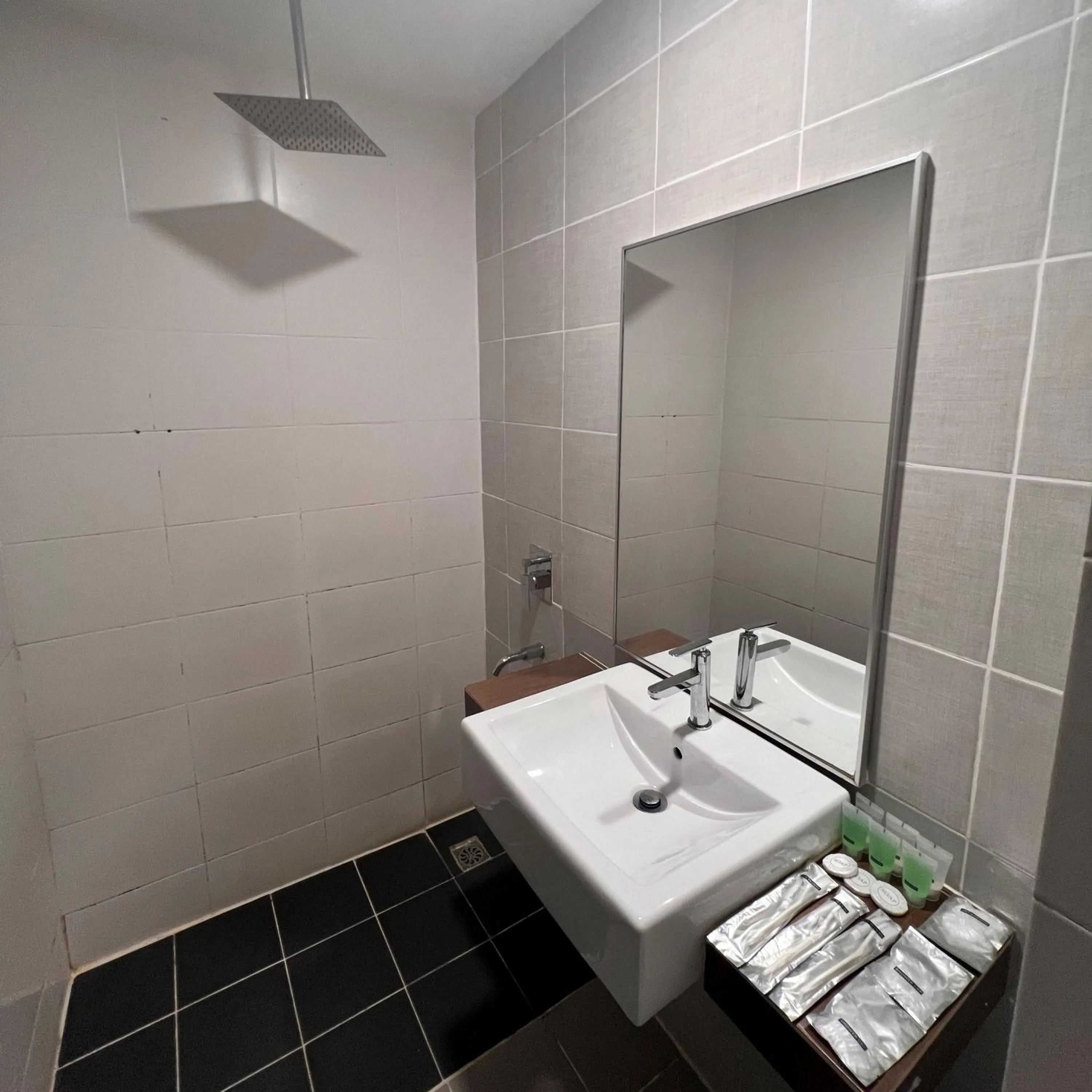 Shower in Langkapuri Resort Langkawi